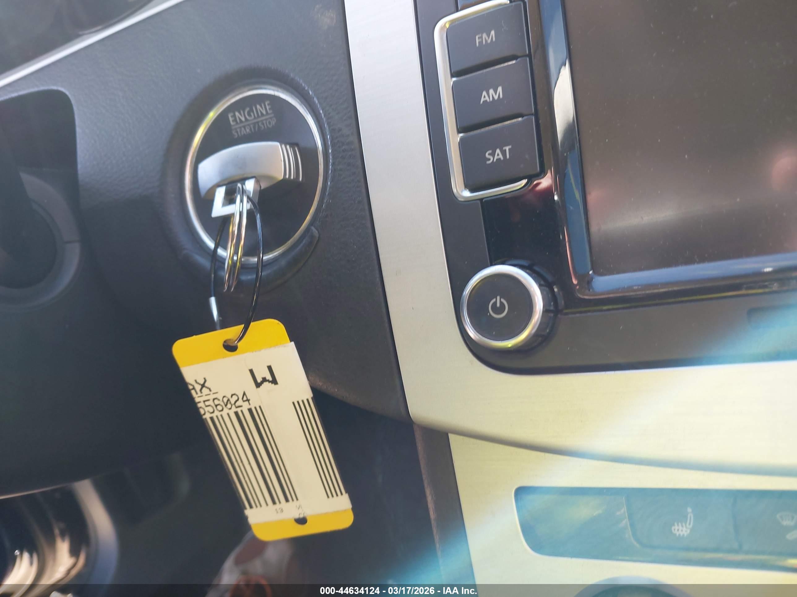 VOLKSWAGEN CC image 11