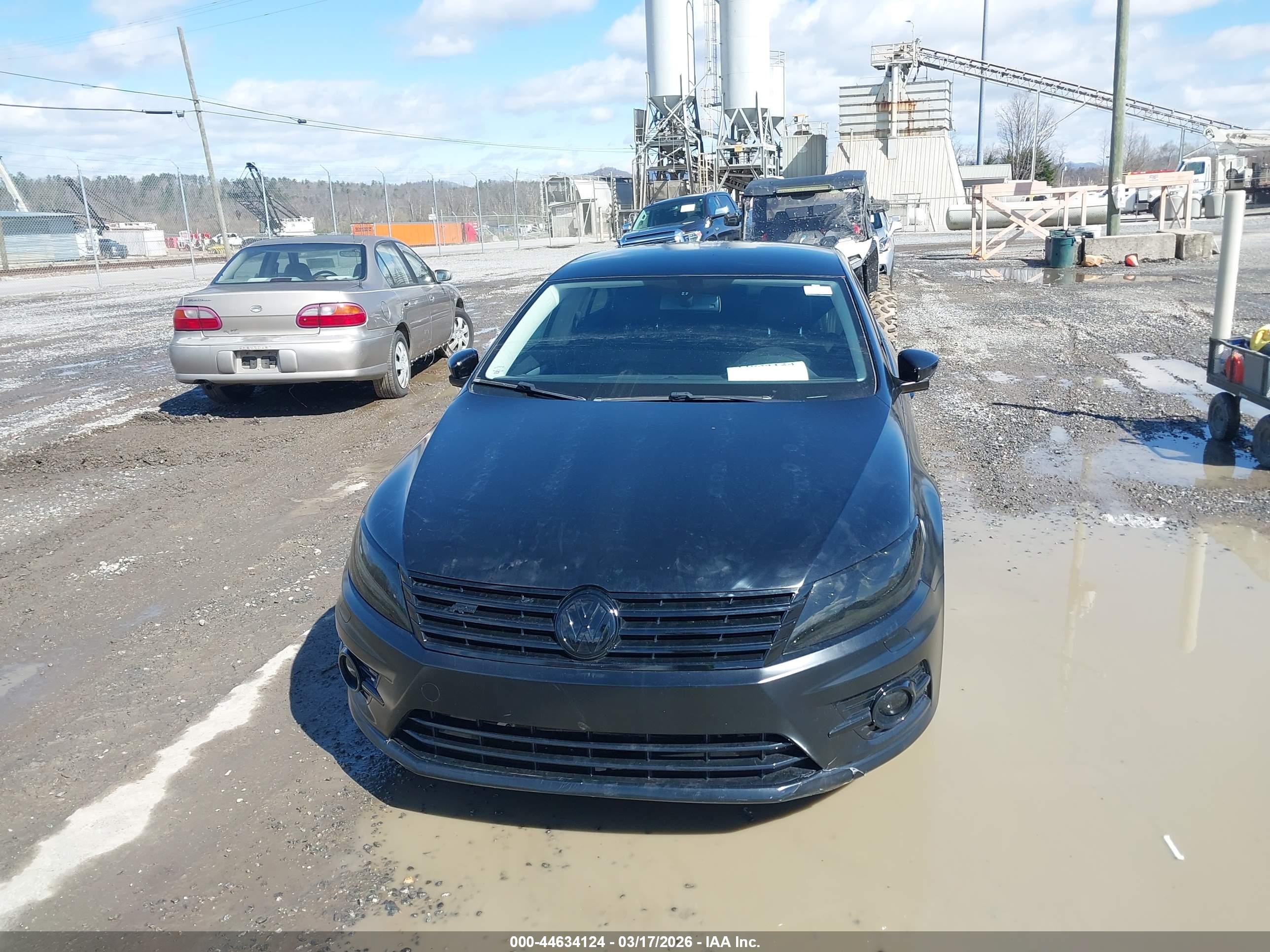VOLKSWAGEN CC image 6