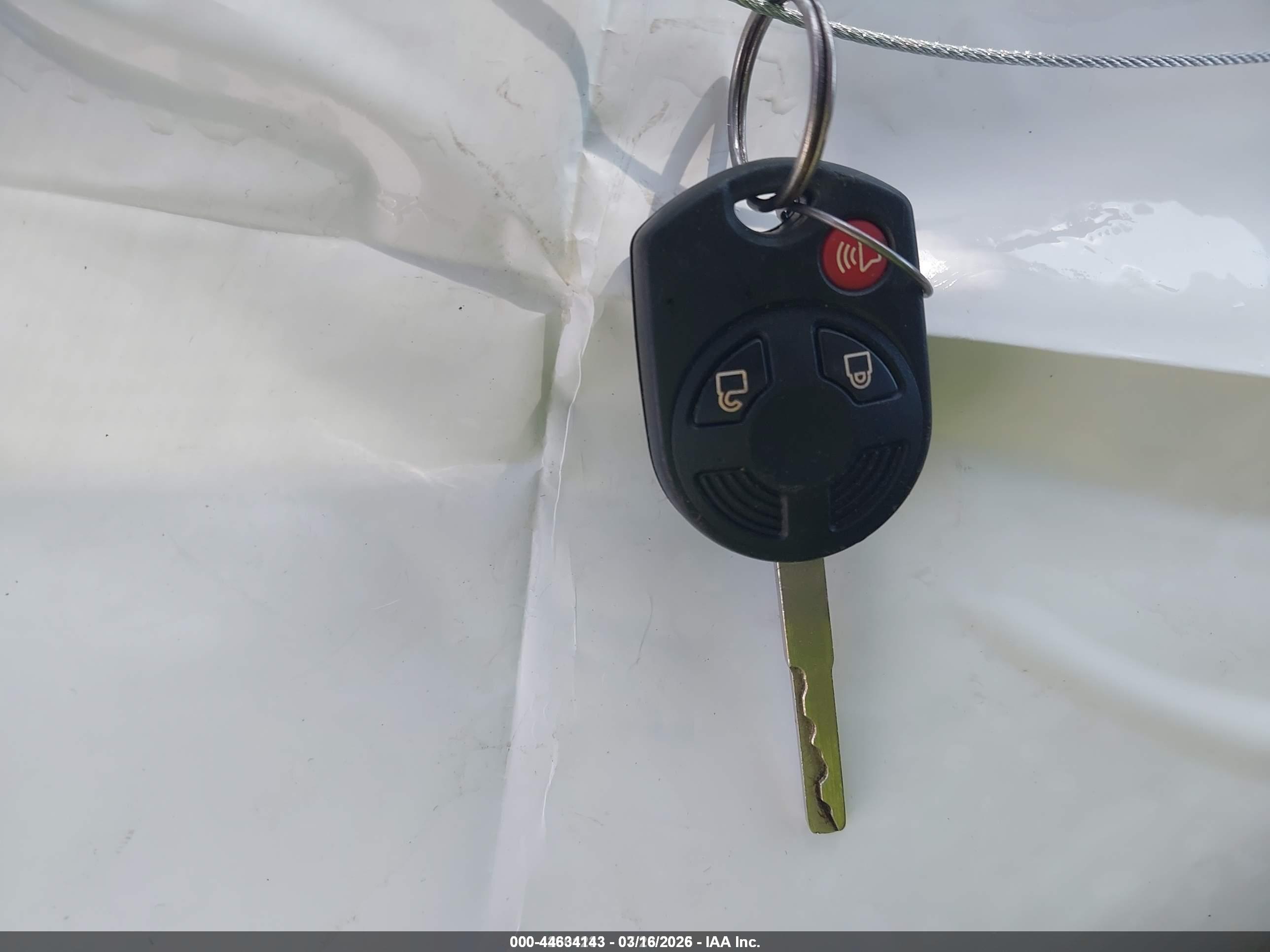 FORD ESCAPE image 11