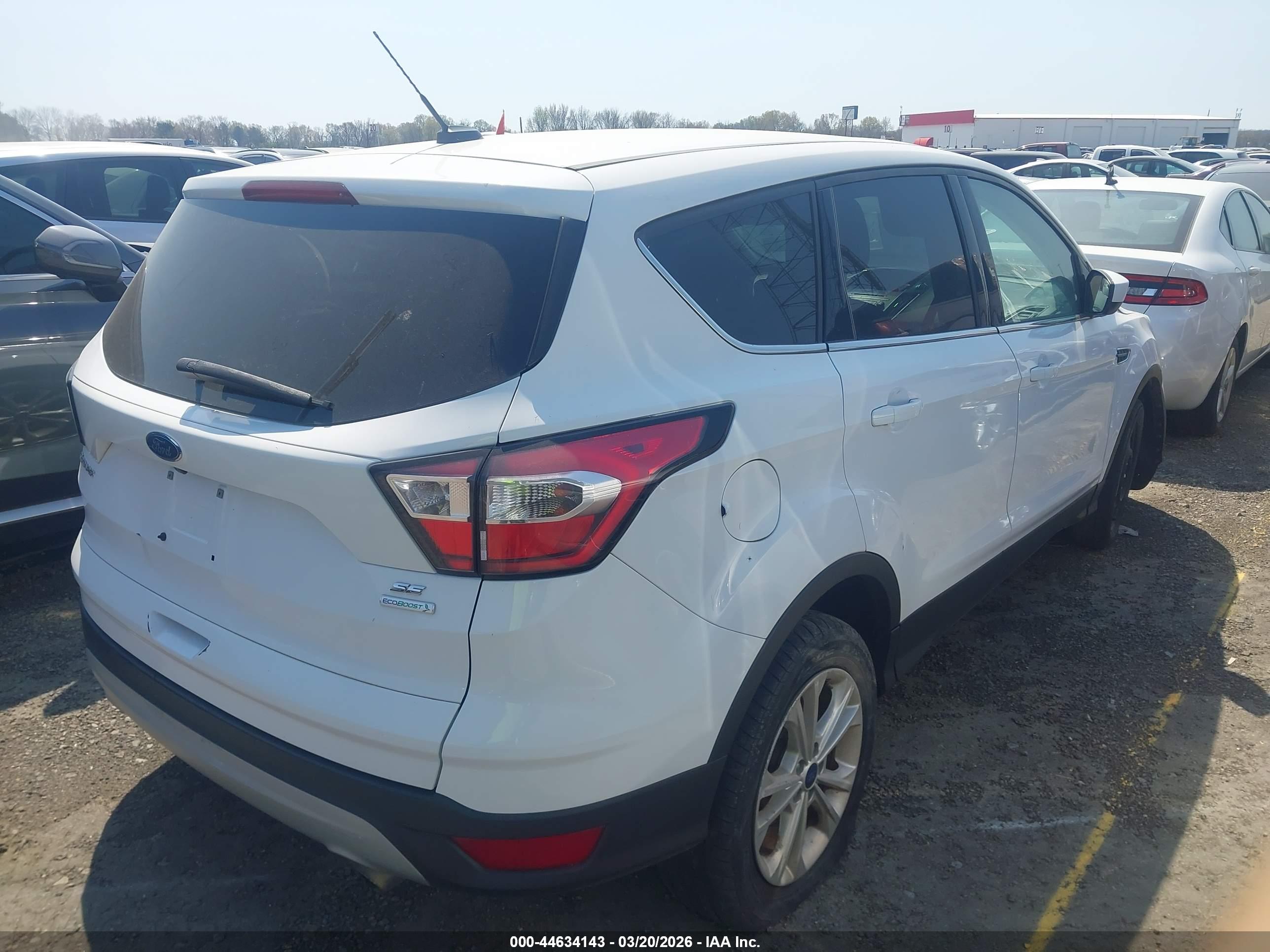 FORD ESCAPE image 4