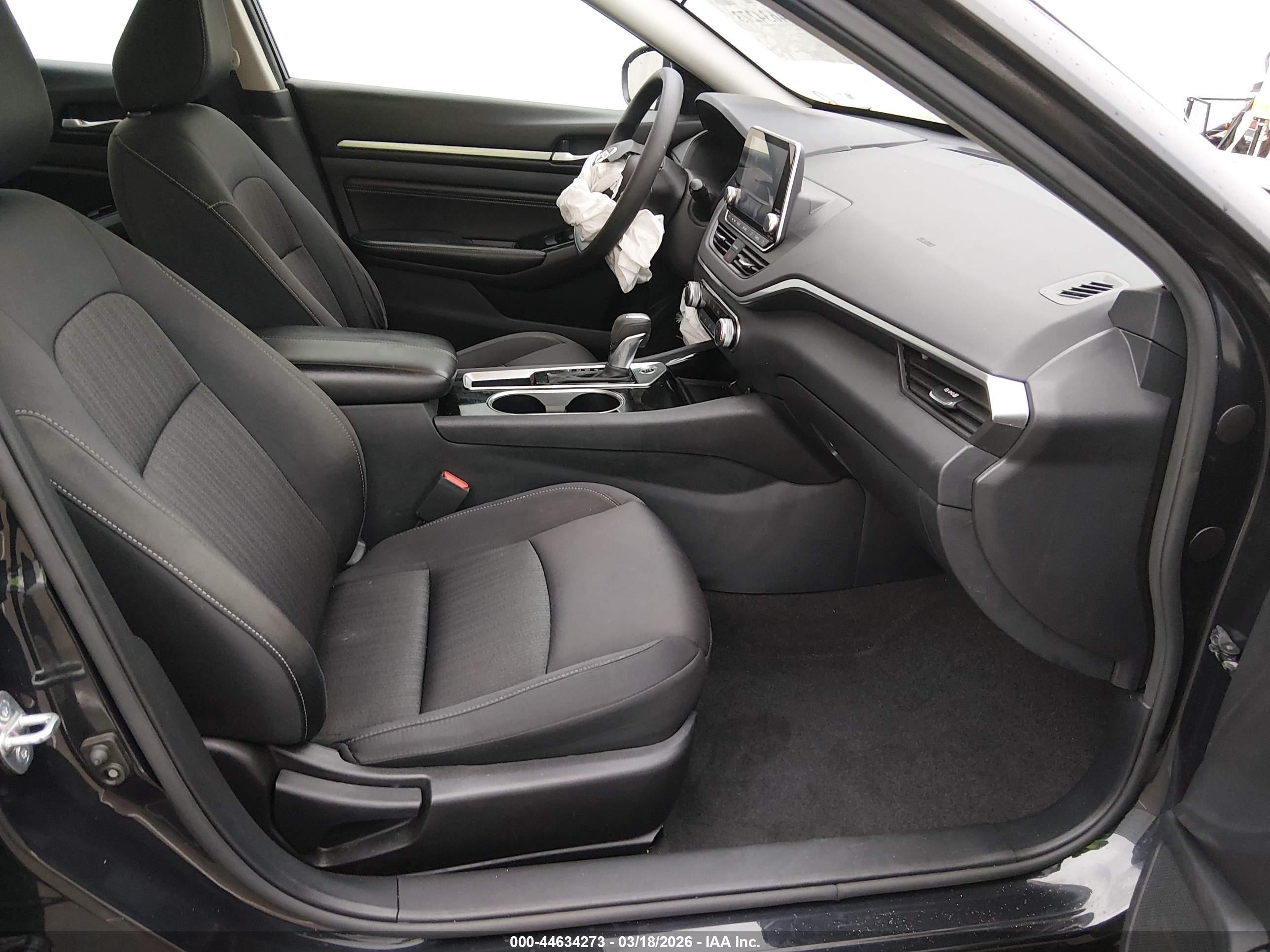 NISSAN ALTIMA image 5