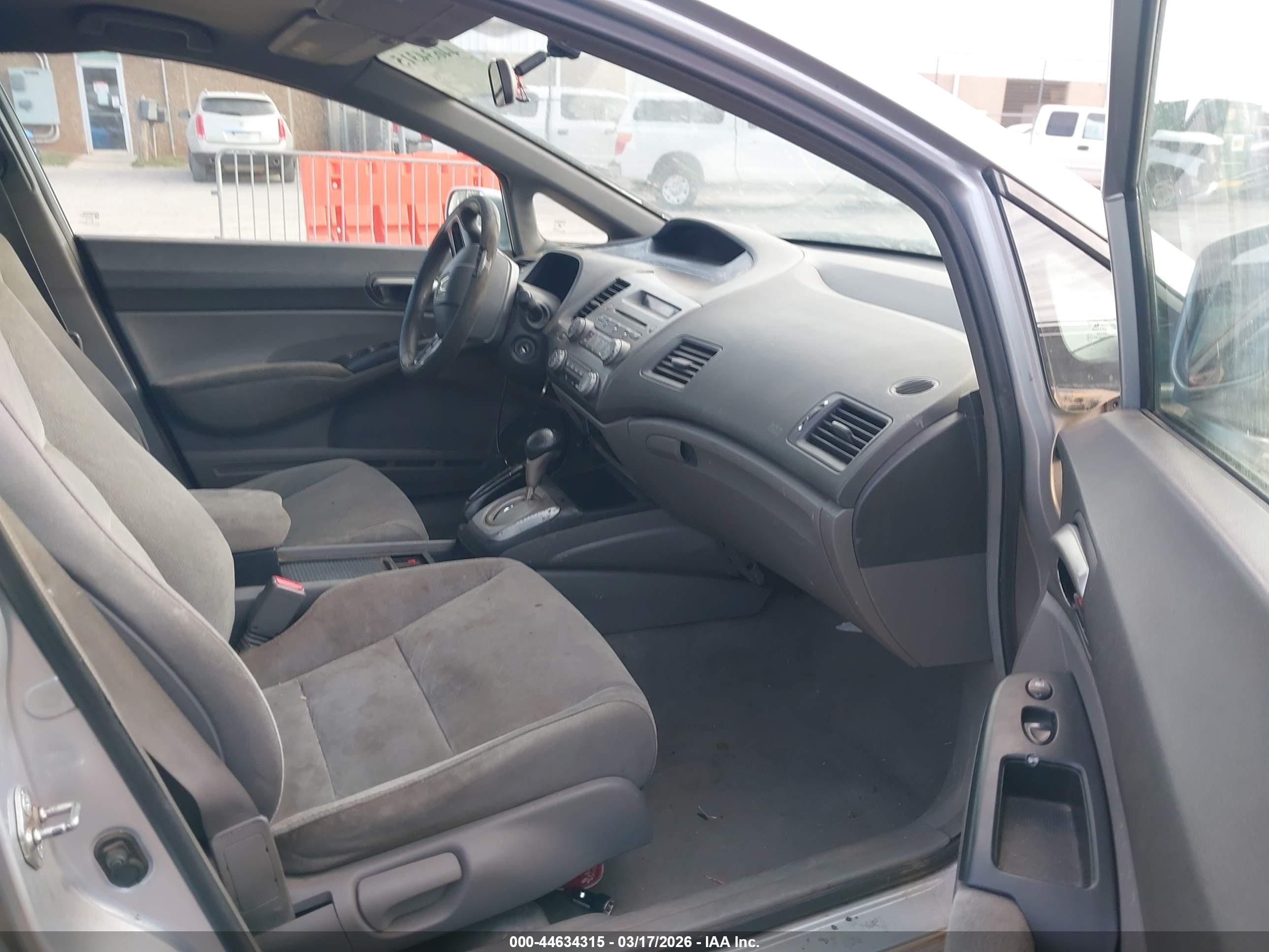 HONDA CIVIC image 5