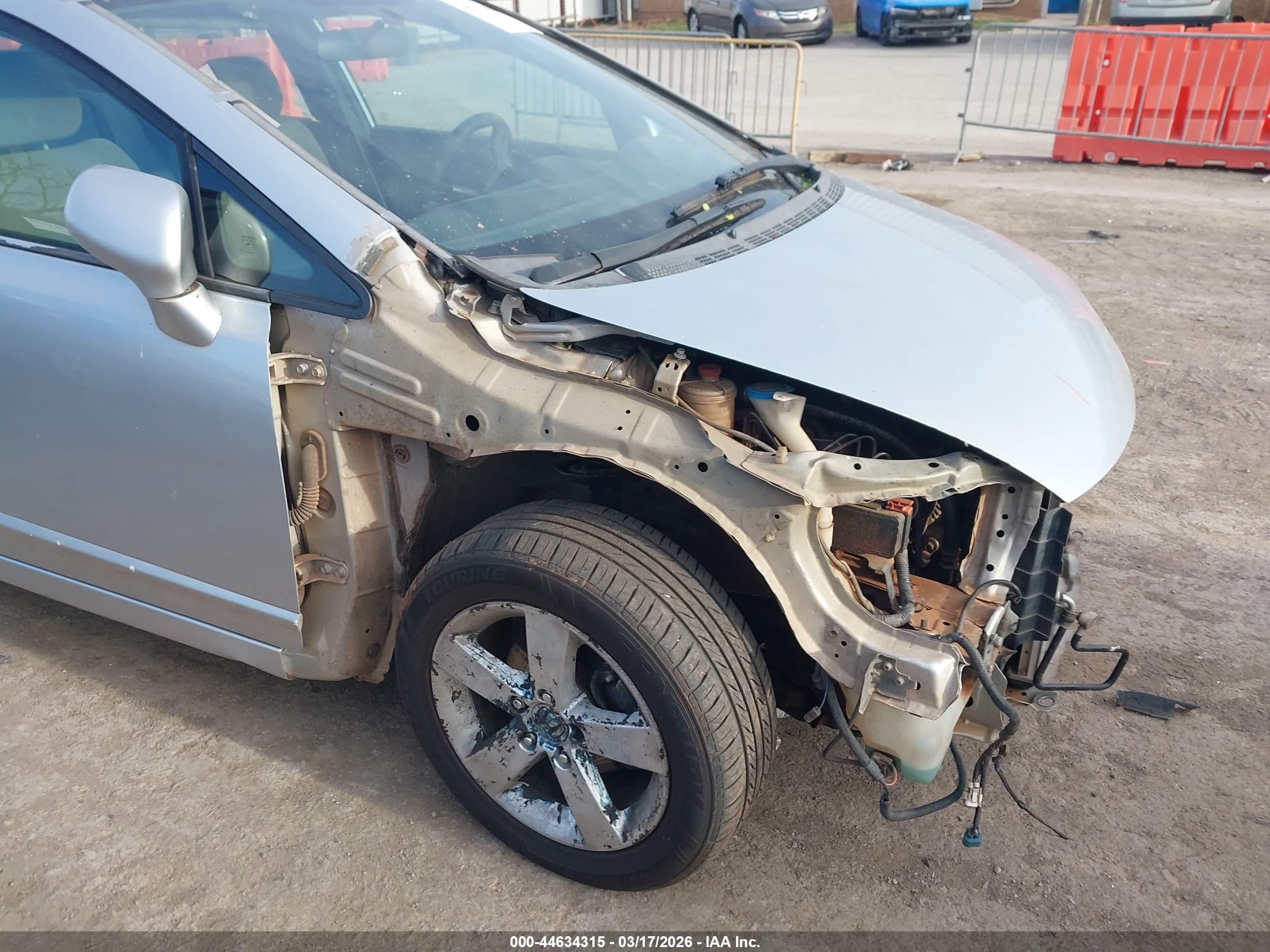 HONDA CIVIC image 6