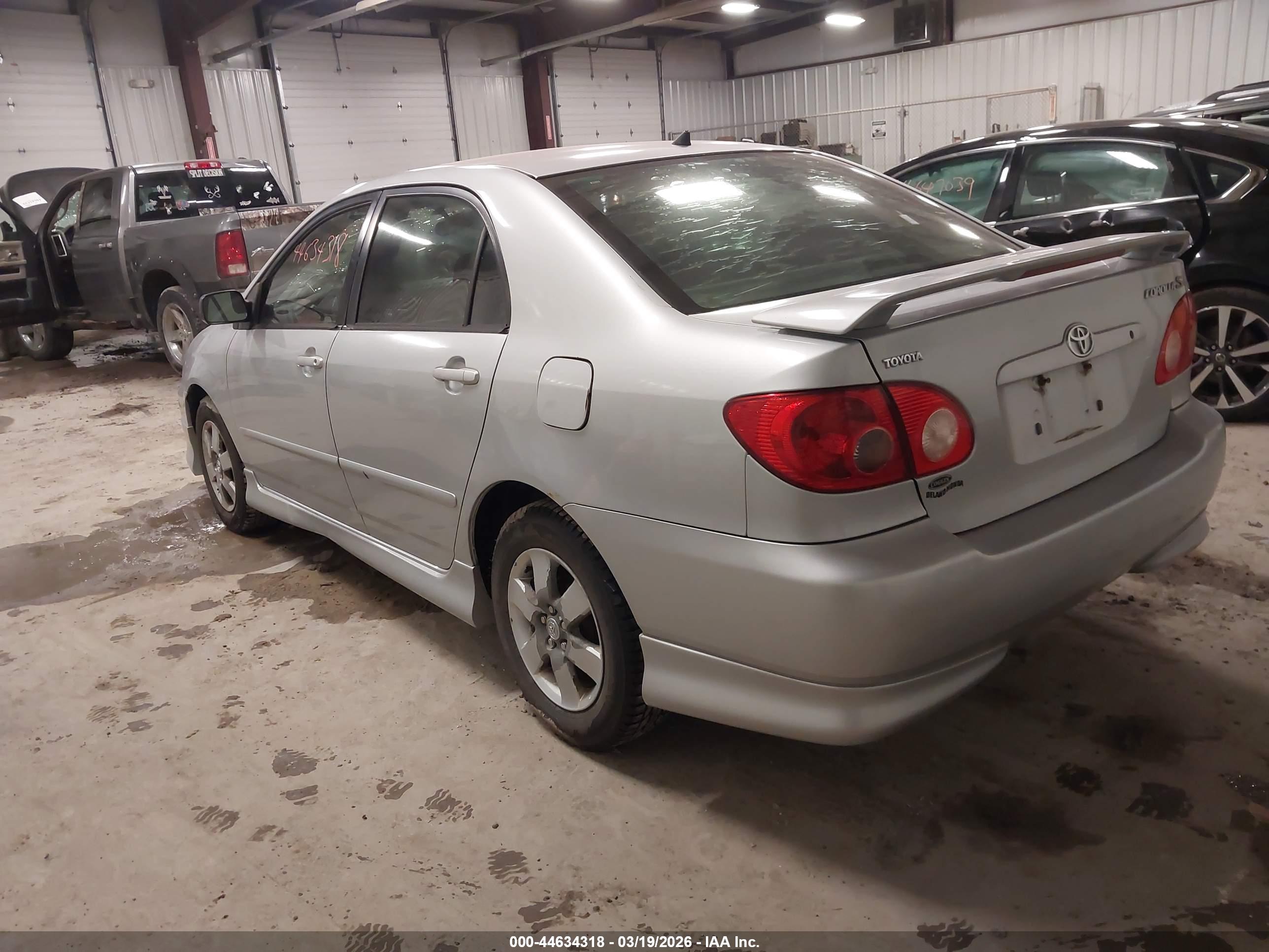 TOYOTA COROLLA image 3
