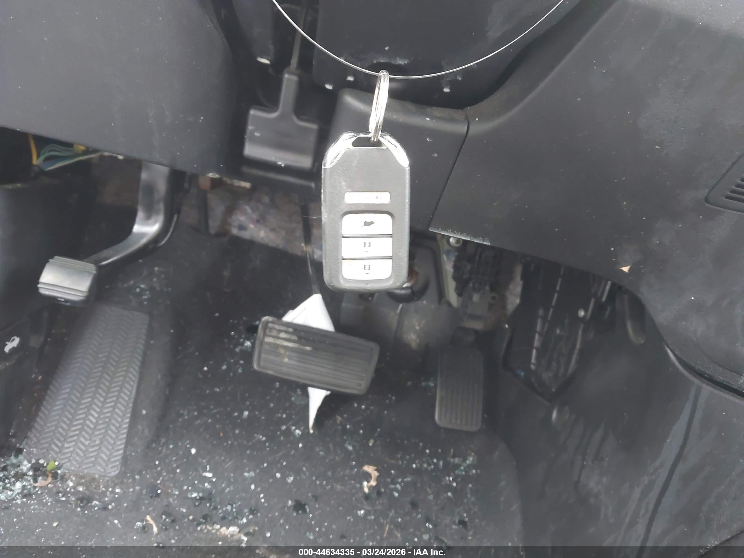 HONDA CR-V image 11