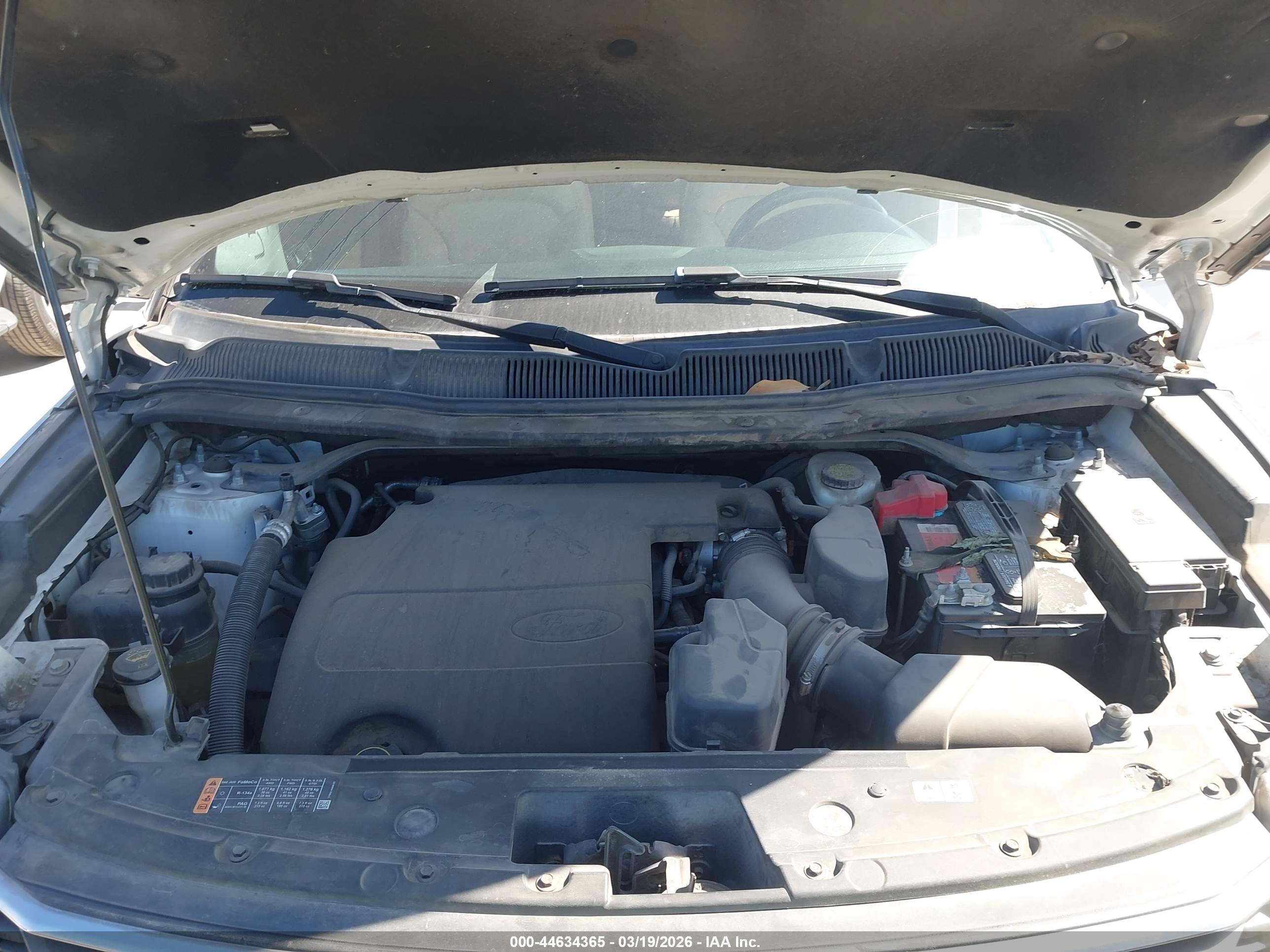FORD EXPLORER image 10