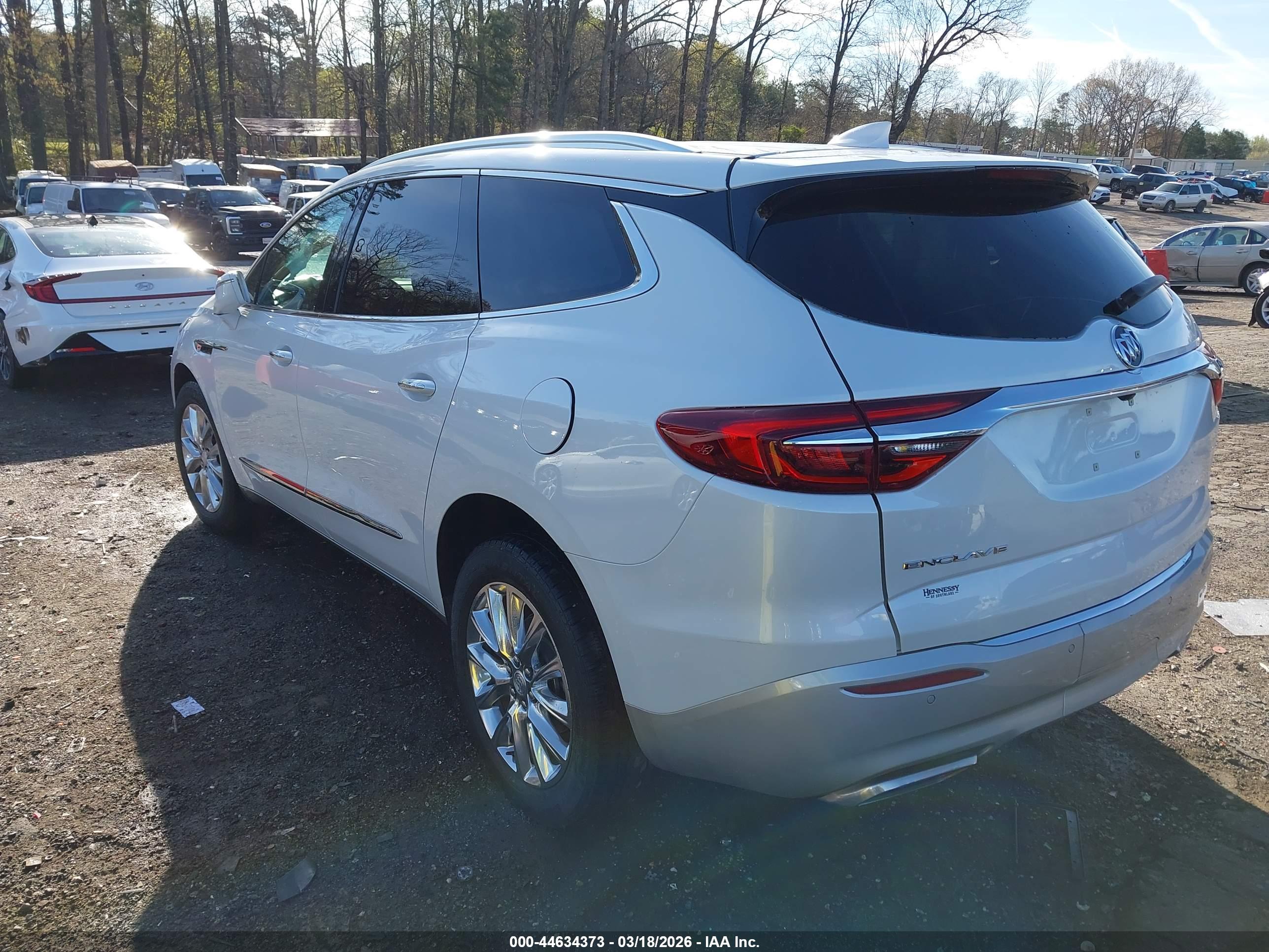BUICK ENCLAVE image 3