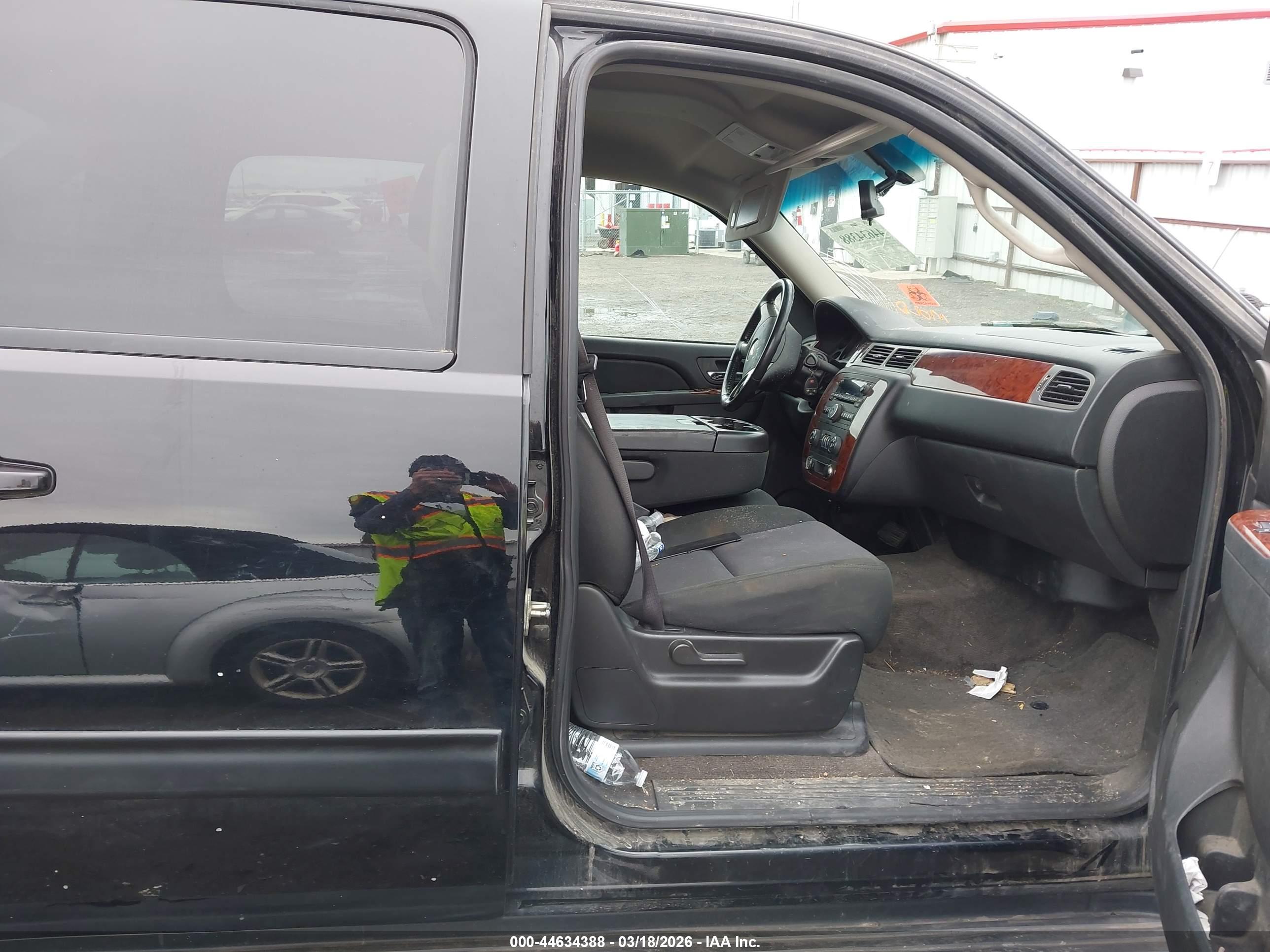 CHEVROLET AVALANCHE image 5