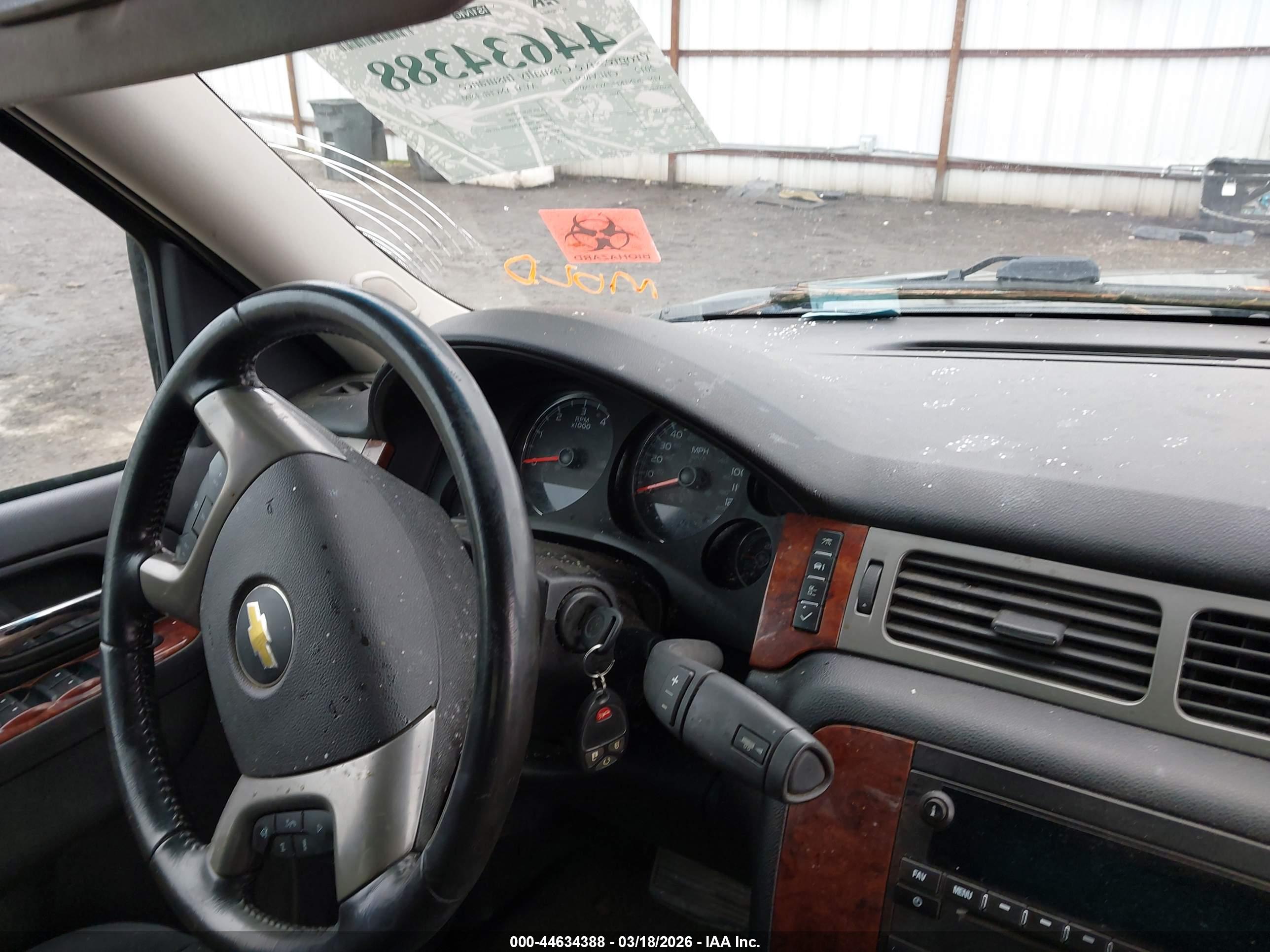 CHEVROLET AVALANCHE image 7