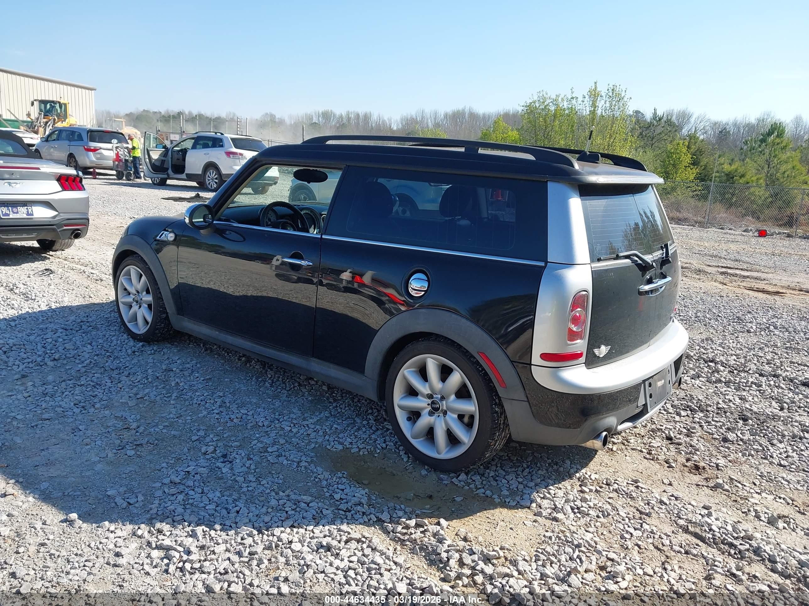 MINI COOPER image 3