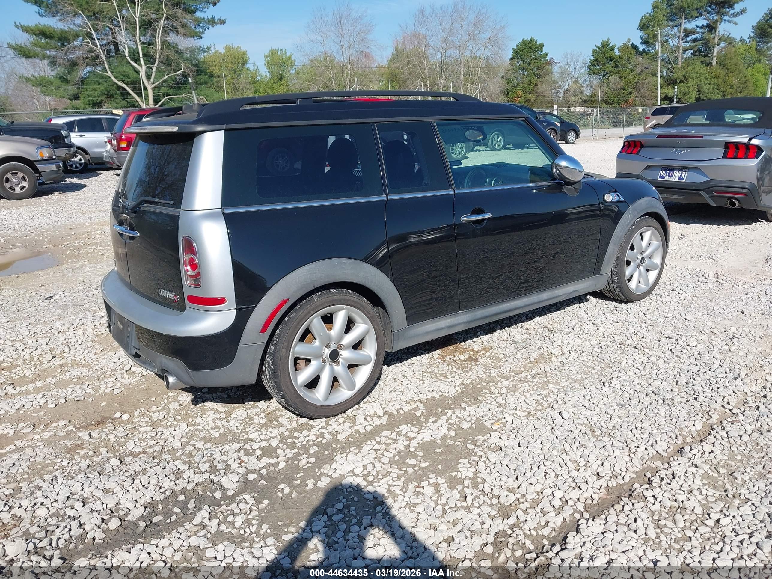 MINI COOPER image 4