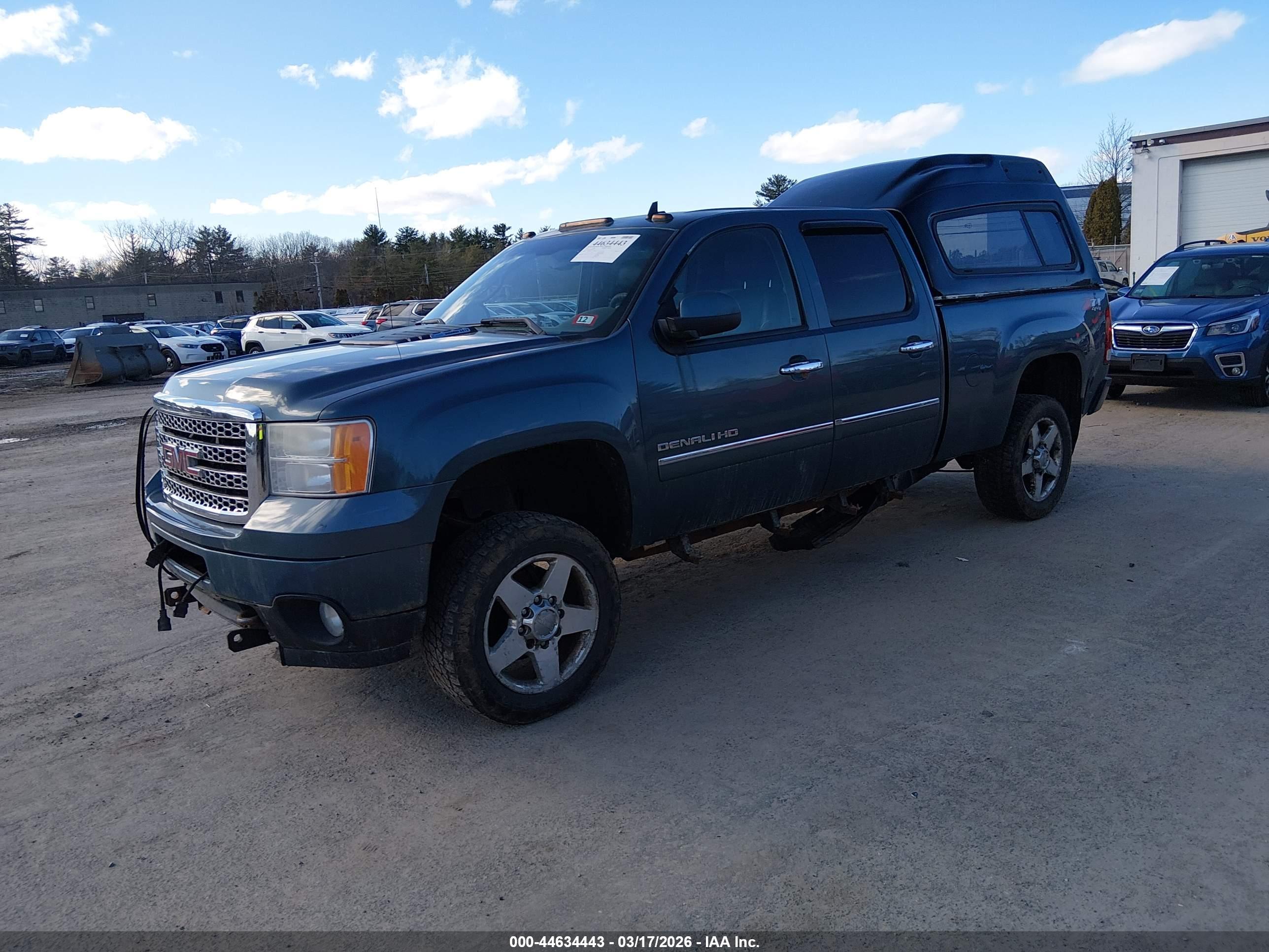 GMC SIERRA image 2