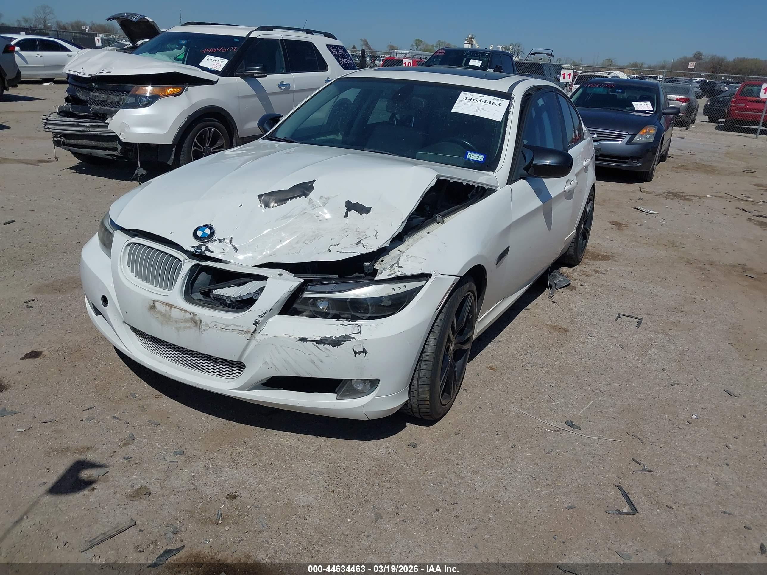 BMW 328I image 2