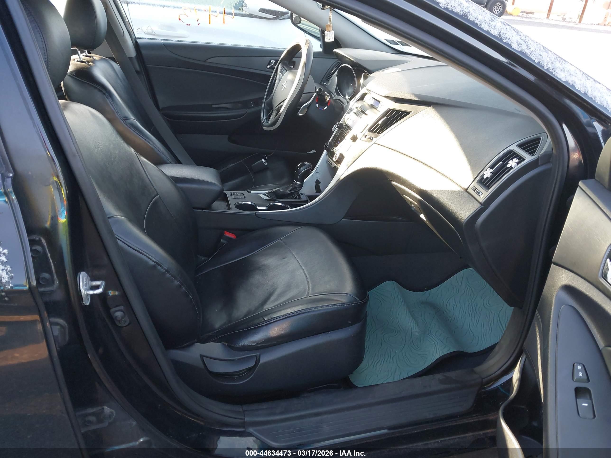 HYUNDAI SONATA image 5