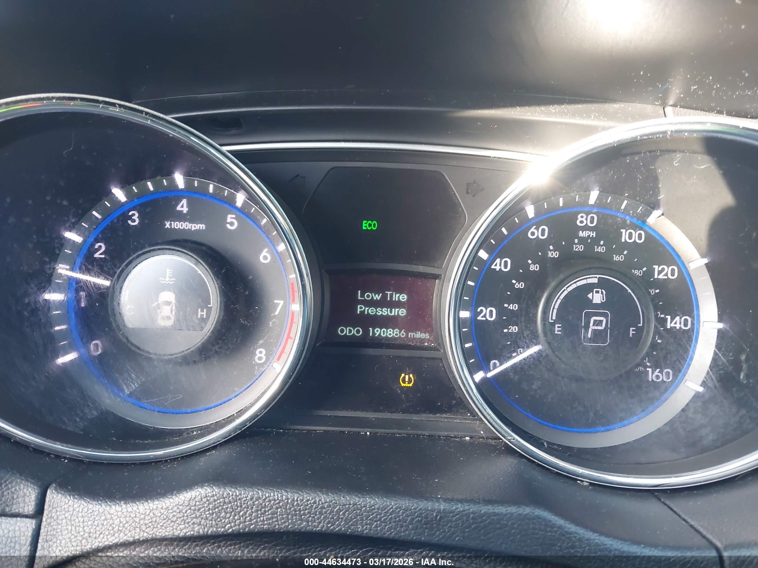 HYUNDAI SONATA image 7