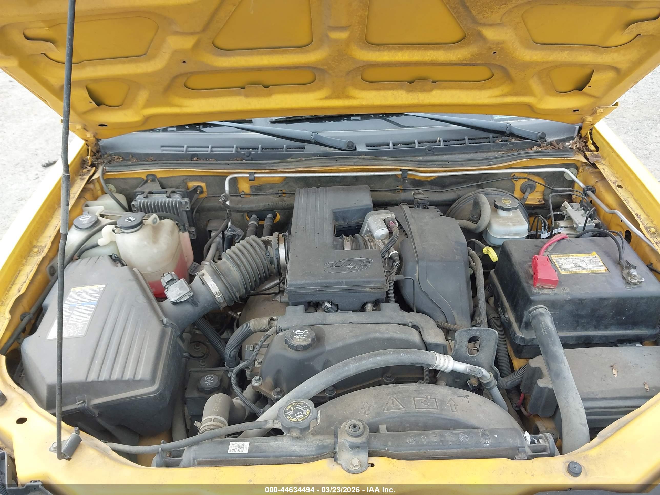 GMC CANYON image 10