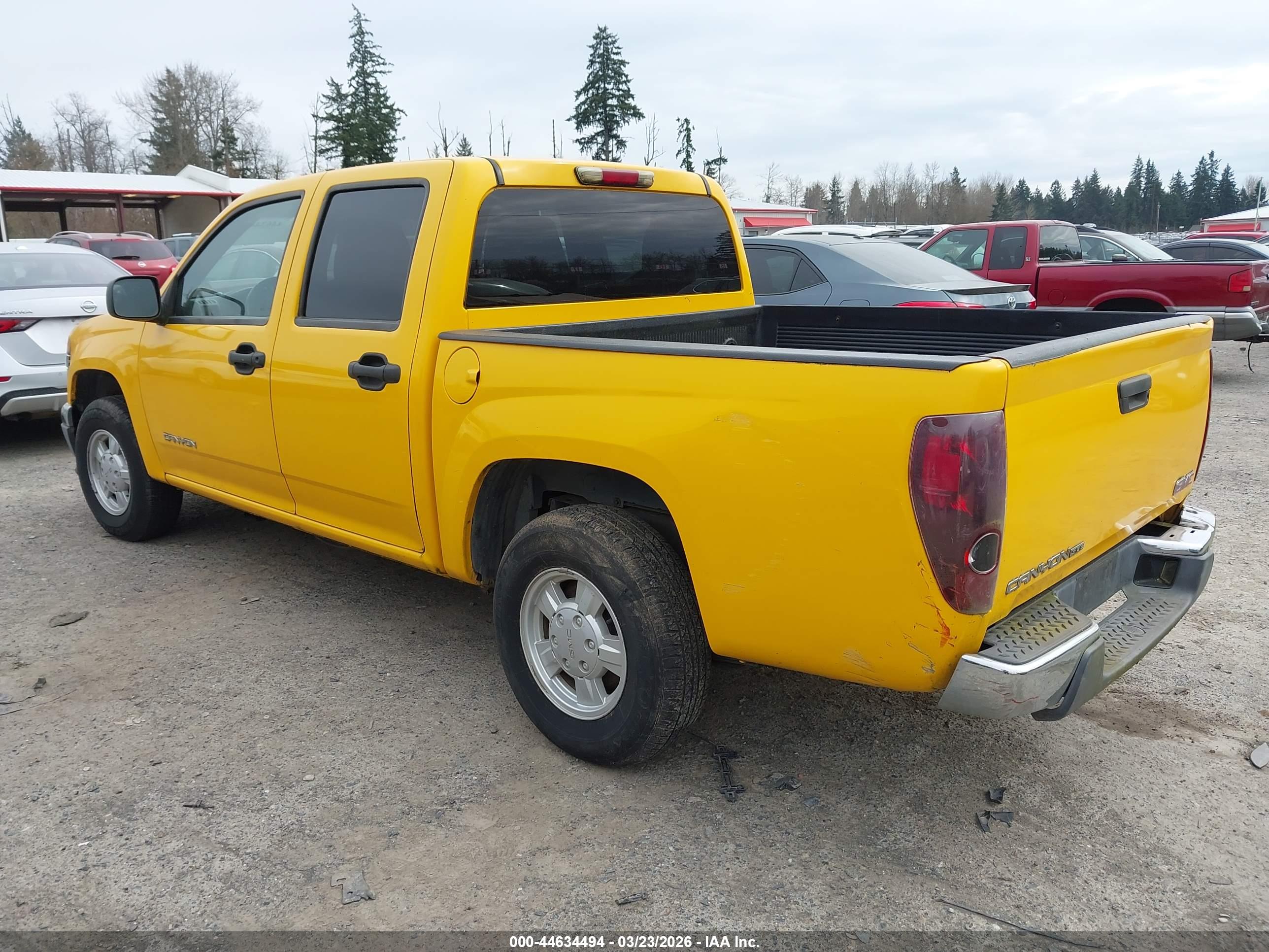 GMC CANYON image 3