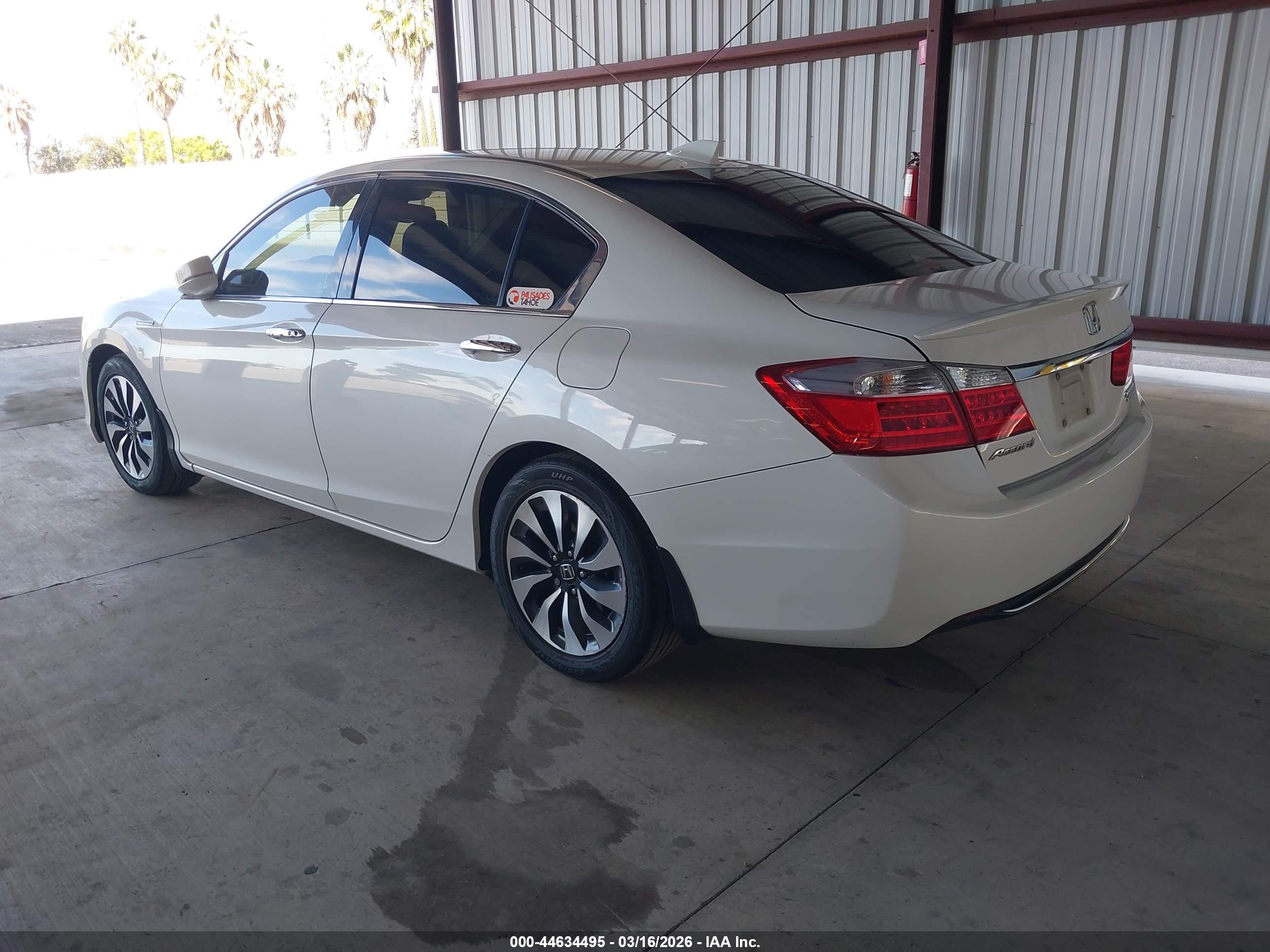 HONDA ACCORD image 3