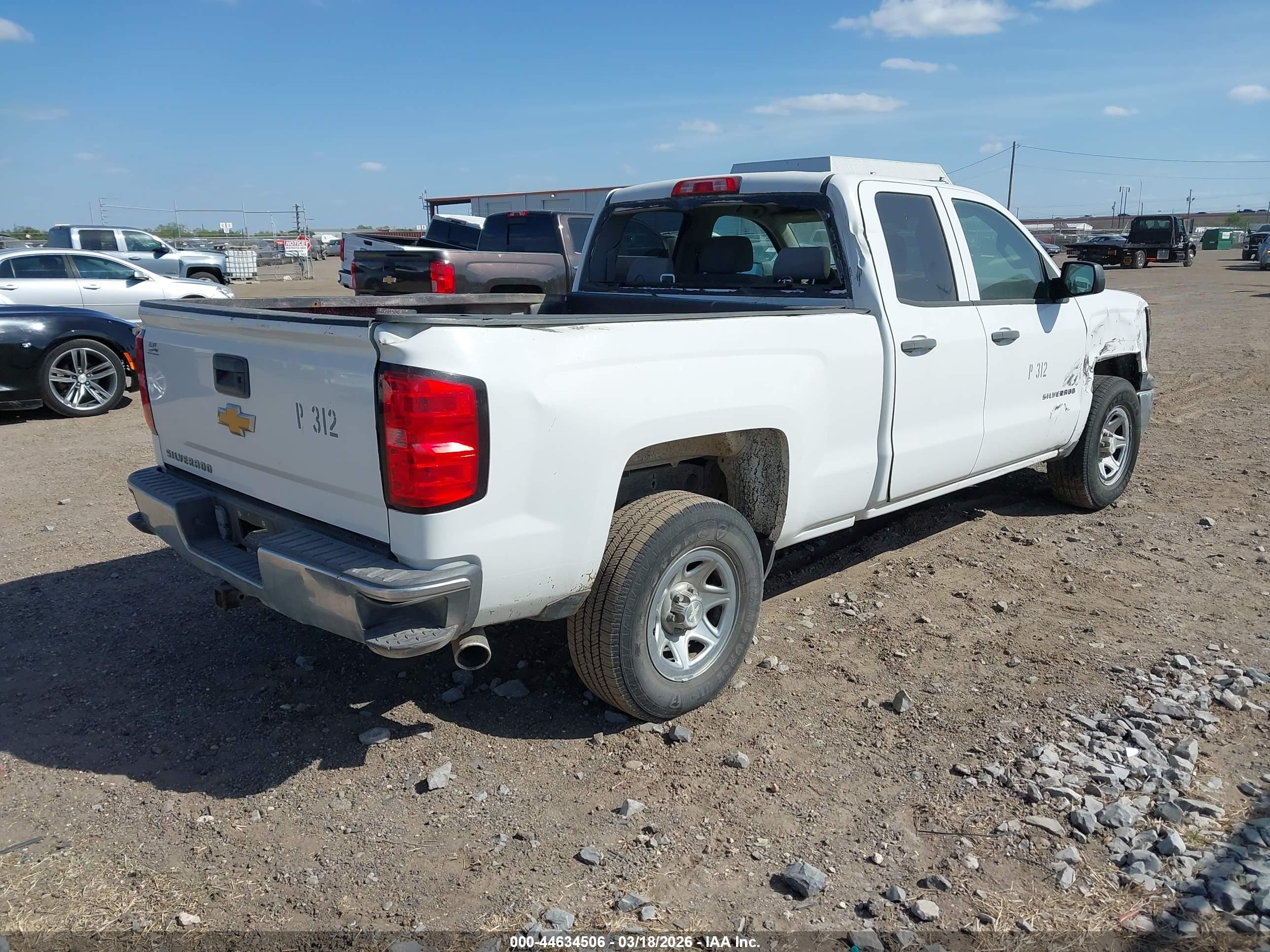 CHEVROLET SILVERADO image 4