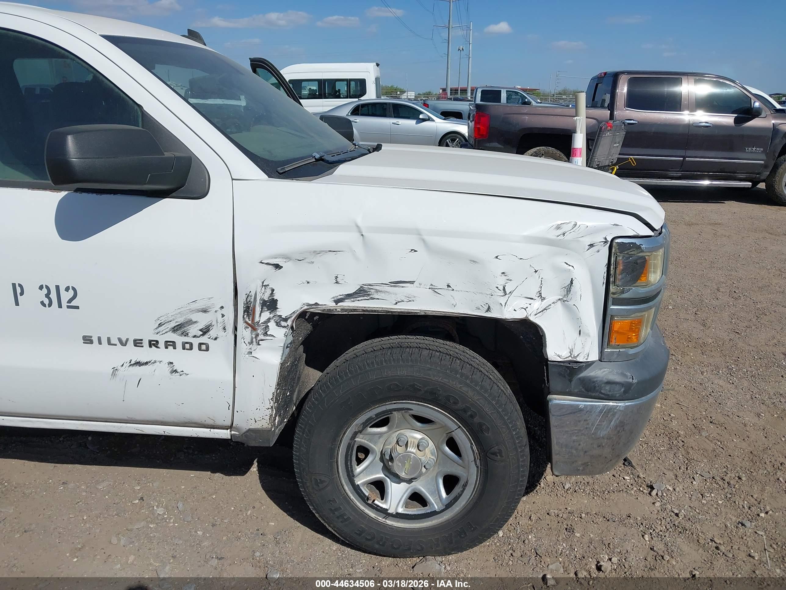 CHEVROLET SILVERADO image 6