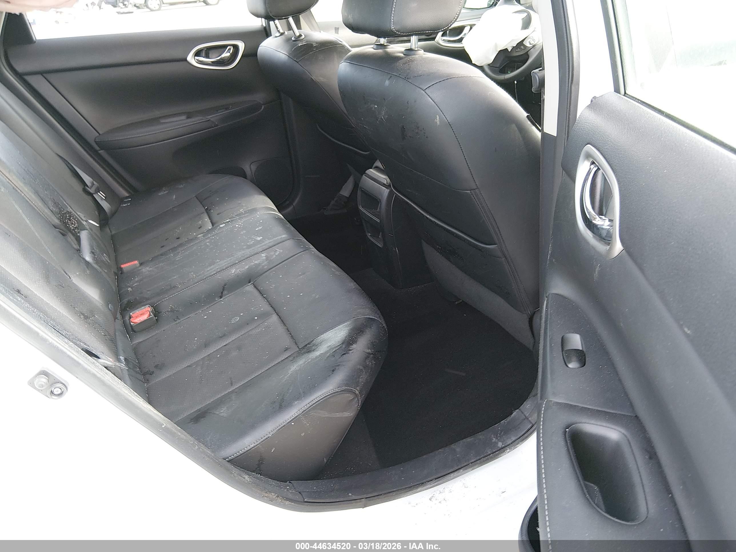 NISSAN SENTRA image 8