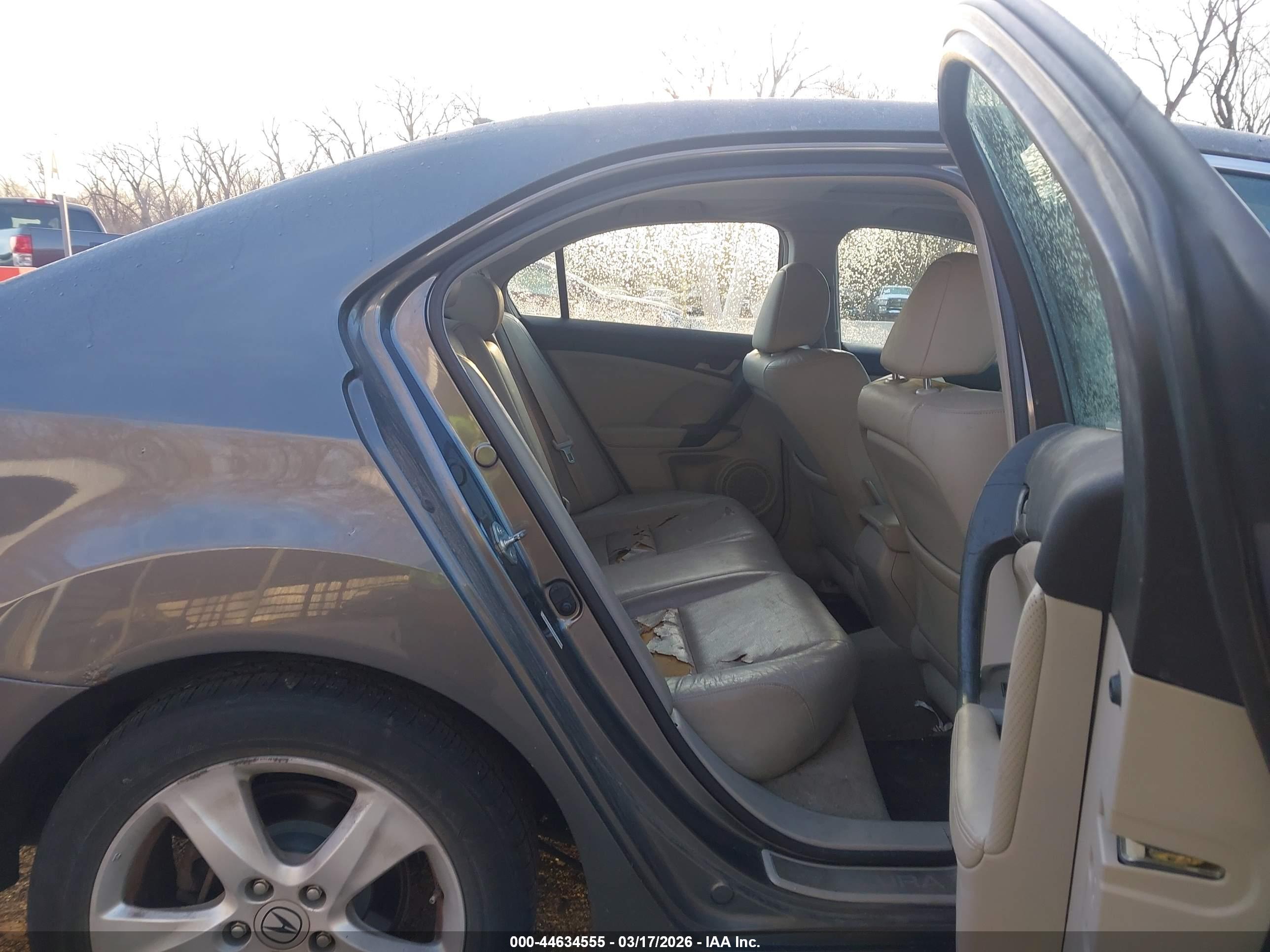 ACURA TSX image 8