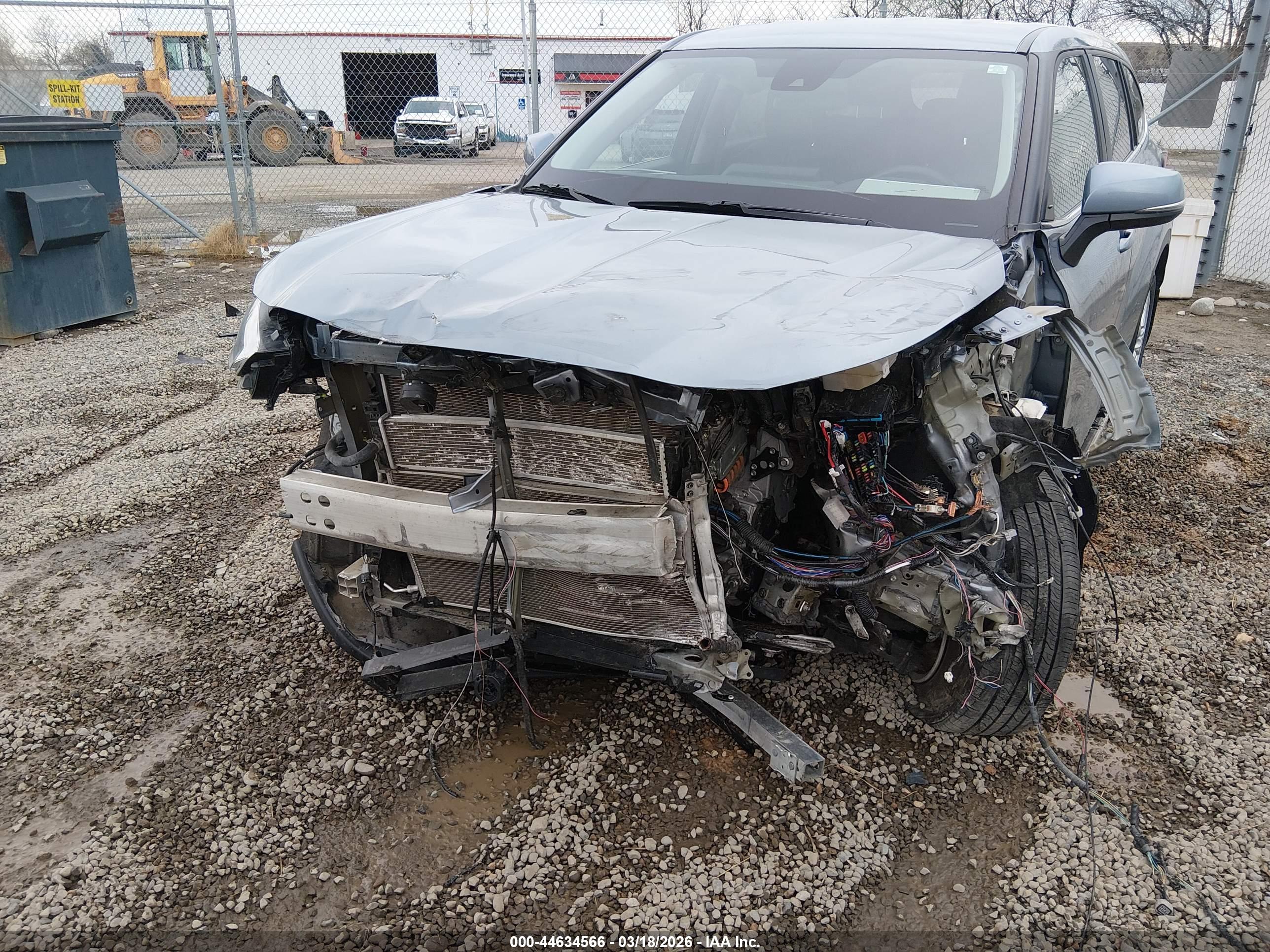 TOYOTA HIGHLANDER image 6