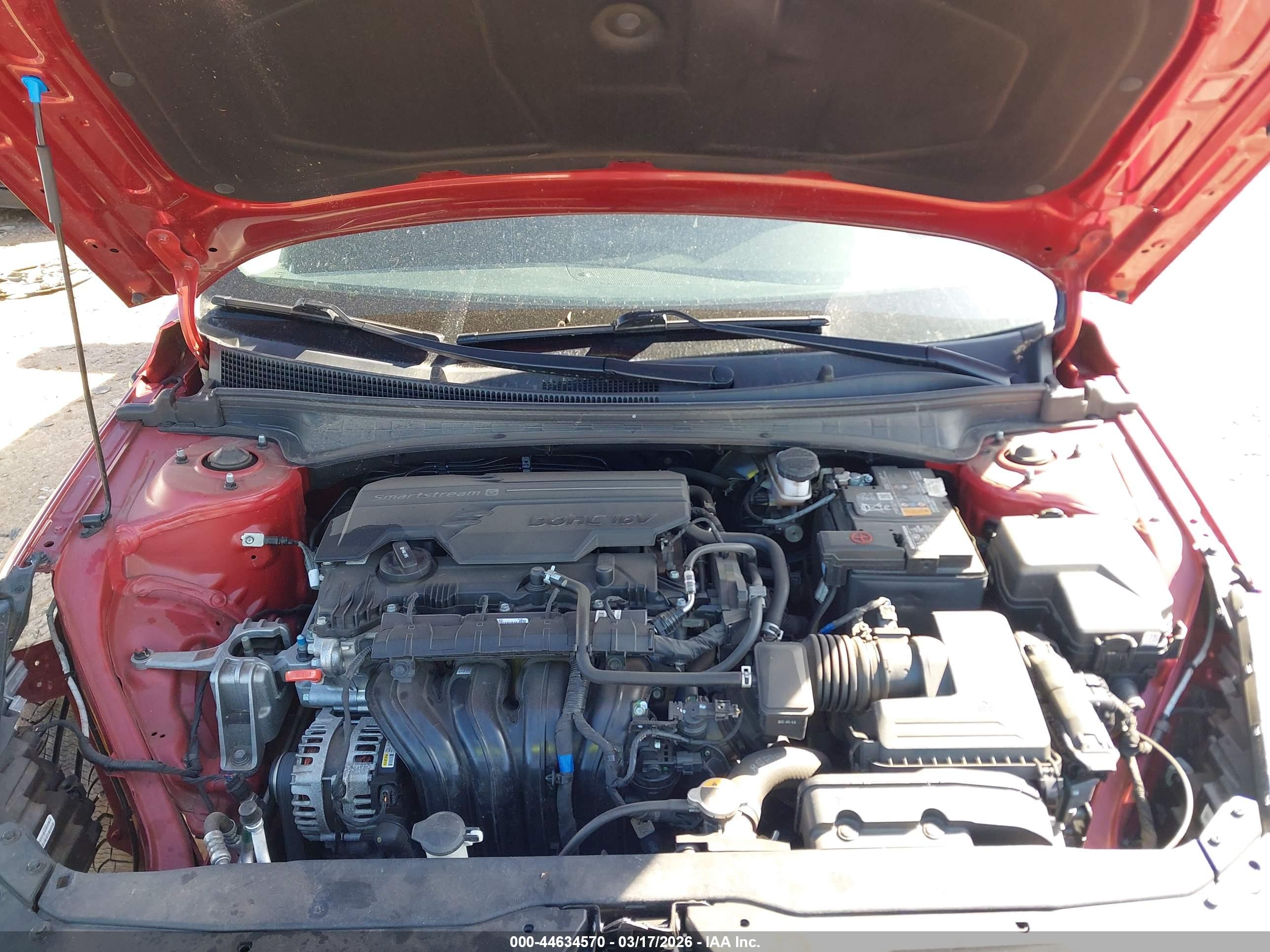HYUNDAI ELANTRA image 10