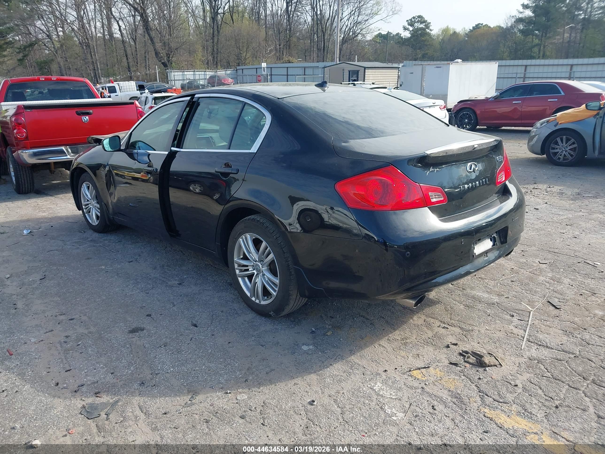 INFINITI G37X image 3