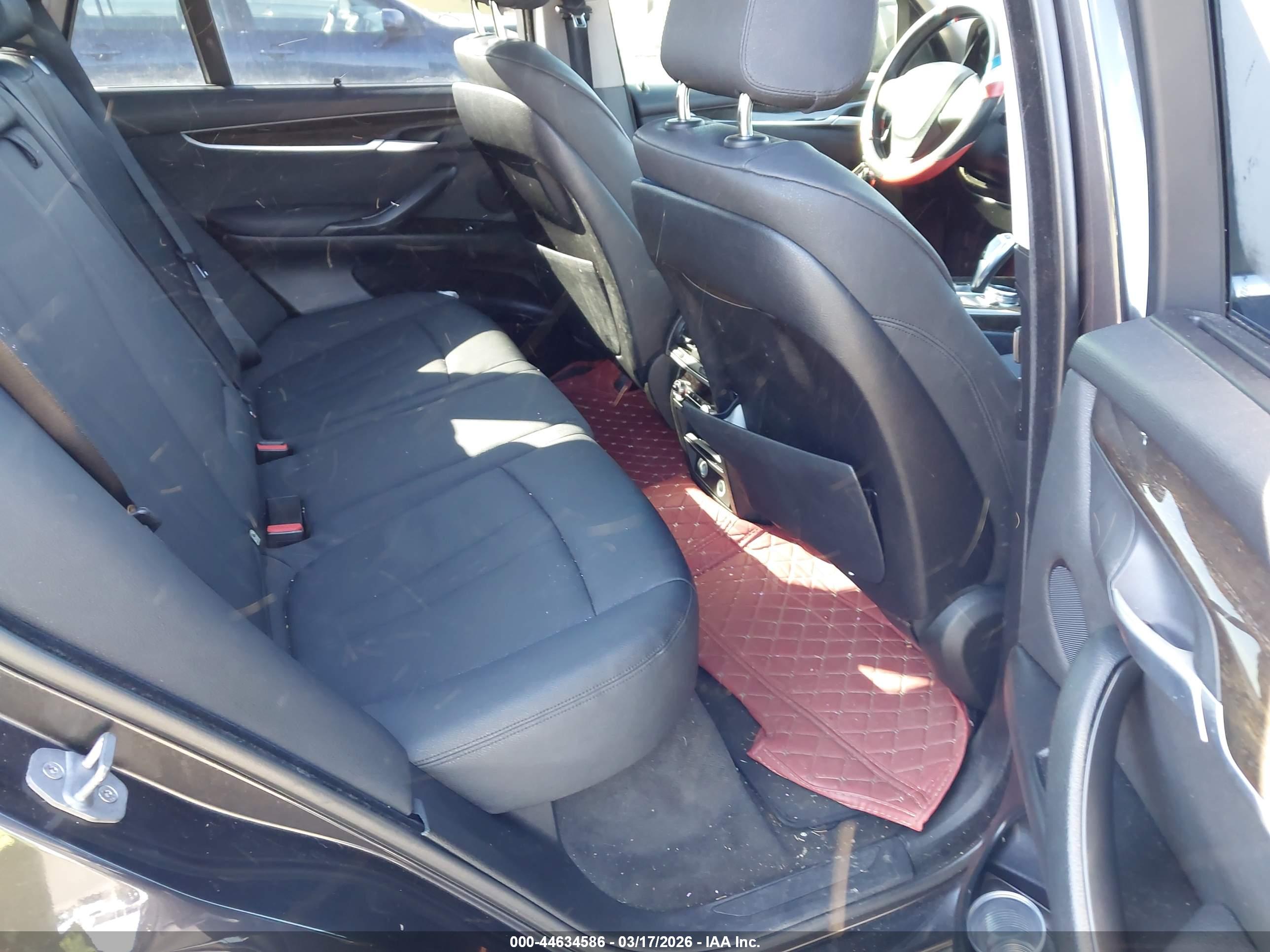 BMW X5 image 8