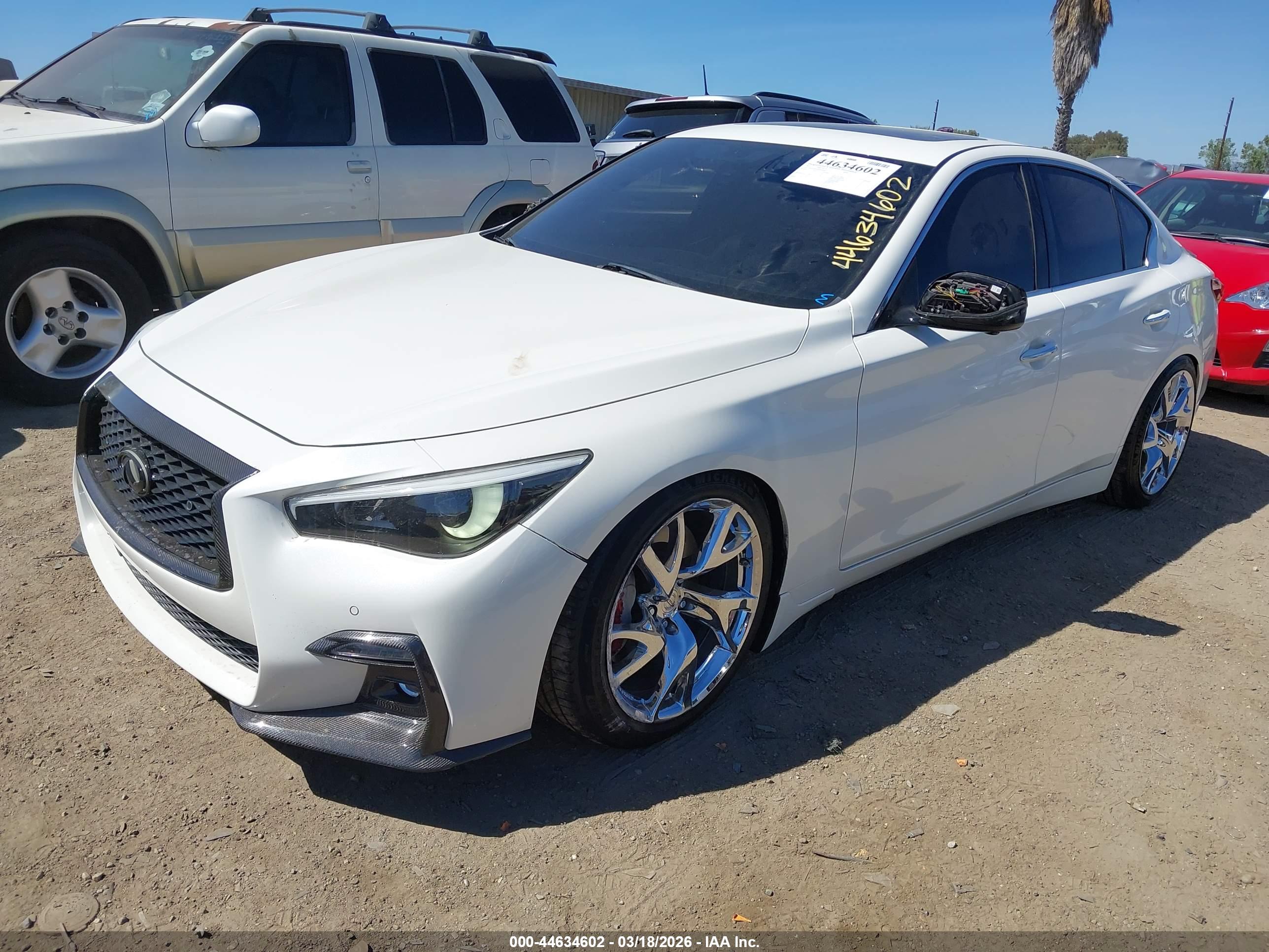 INFINITI Q50 image 2