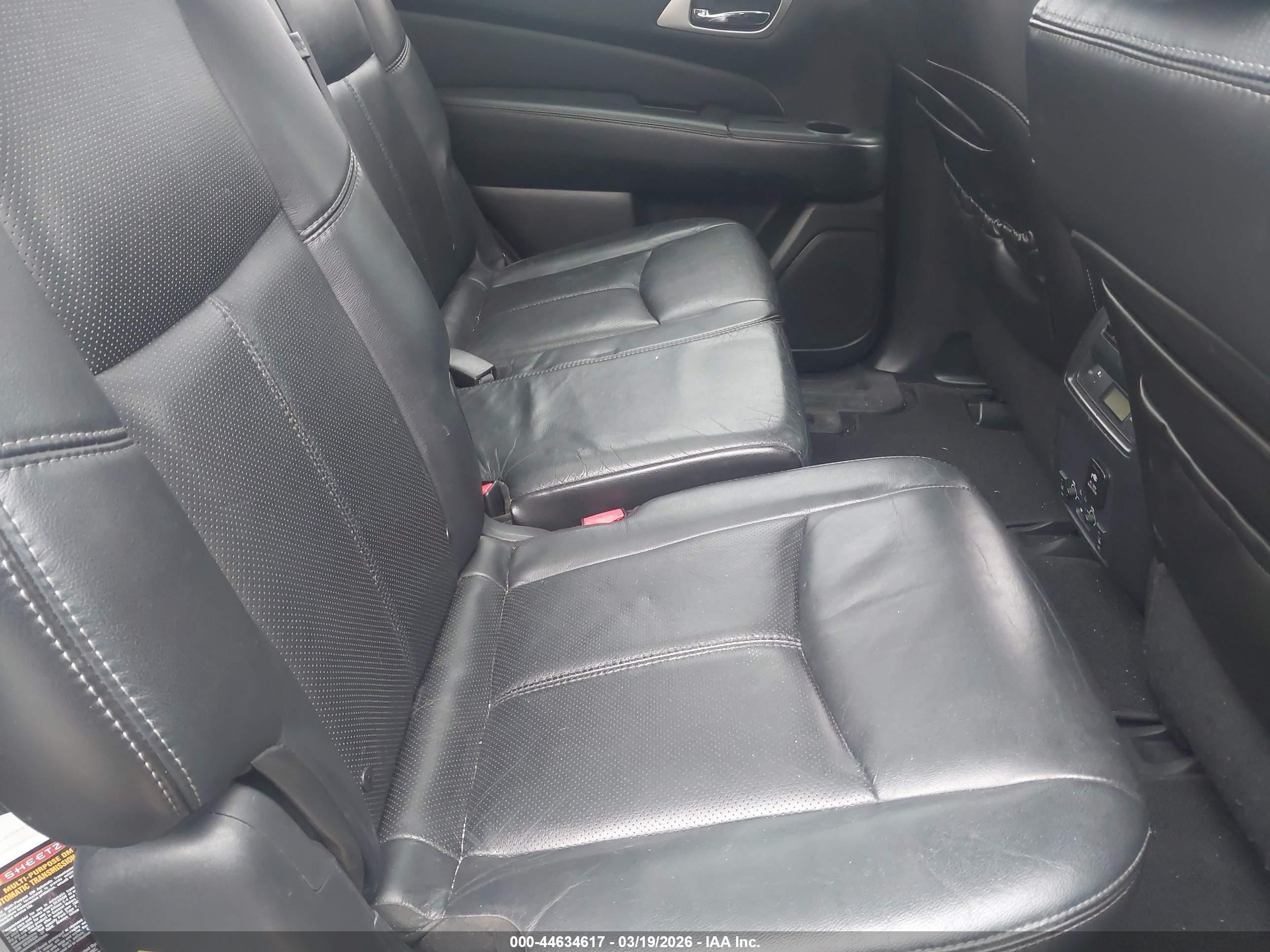 NISSAN PATHFINDER image 8