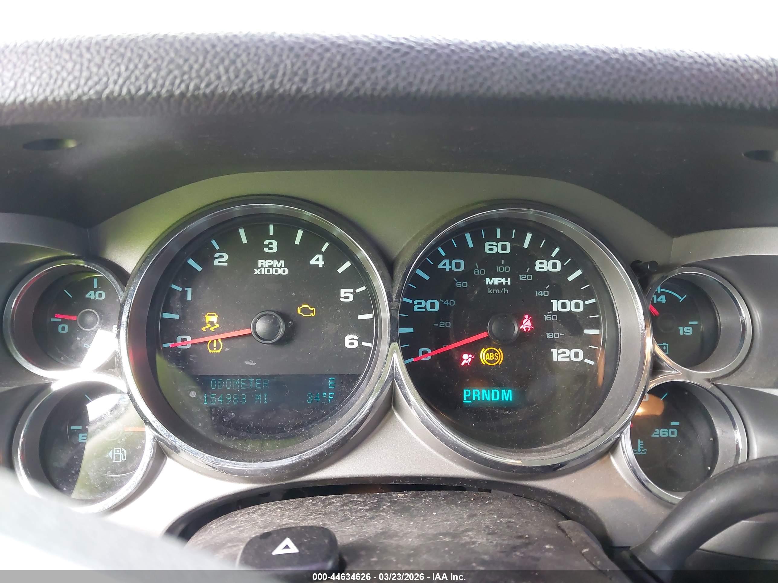 CHEVROLET SILVERADO image 7