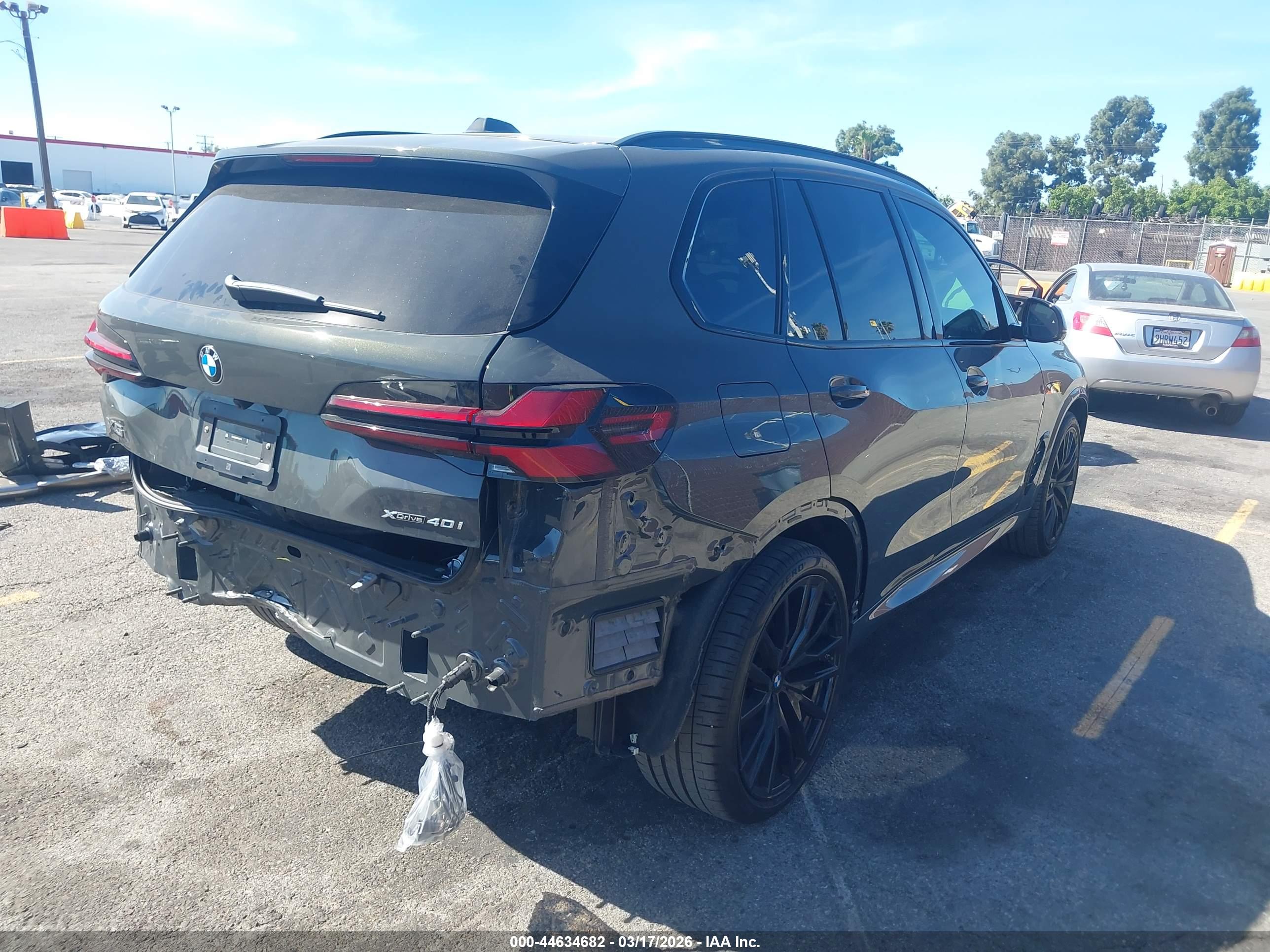 BMW X5 image 4