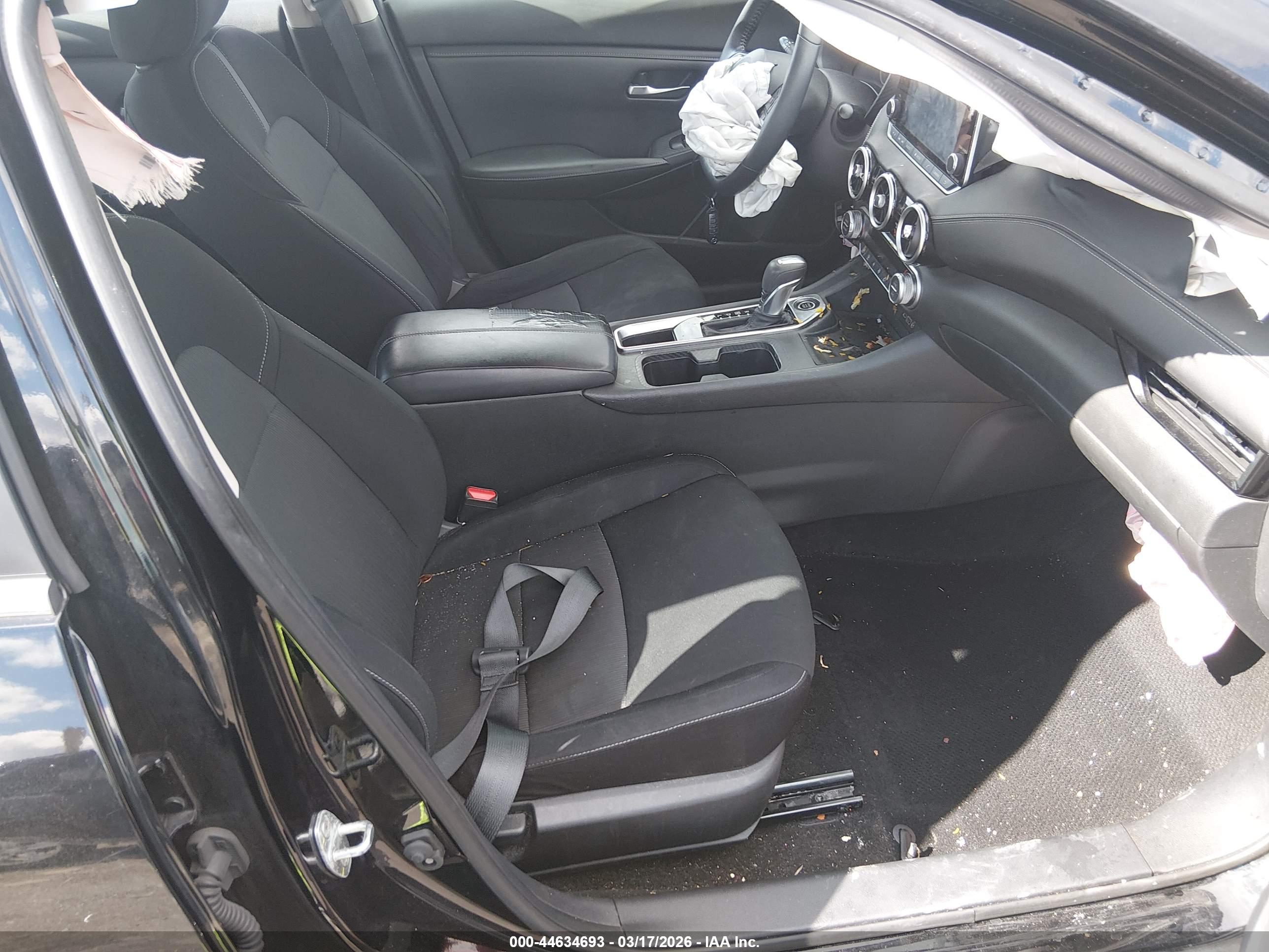 NISSAN SENTRA image 5