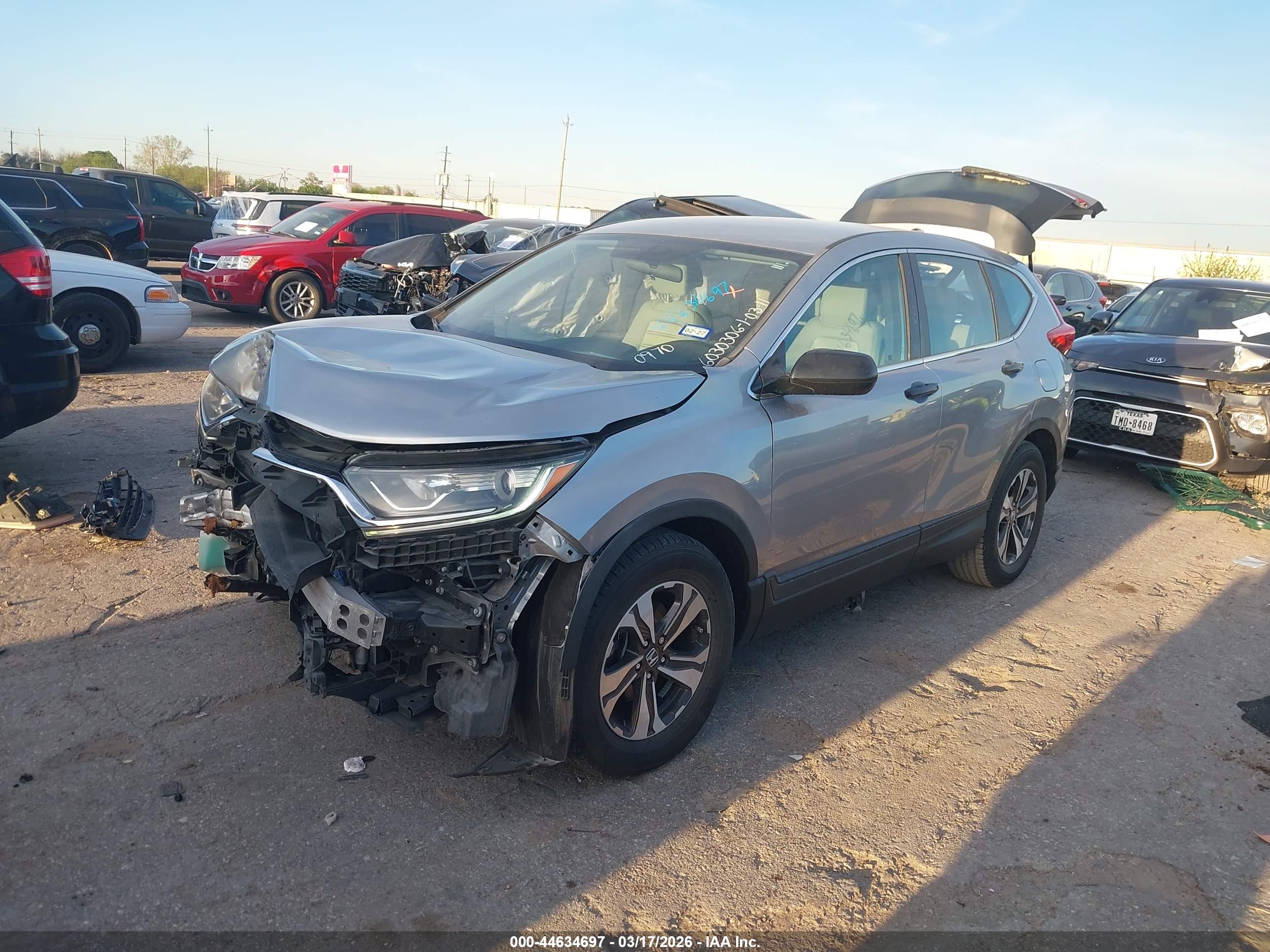 HONDA CR-V image 2