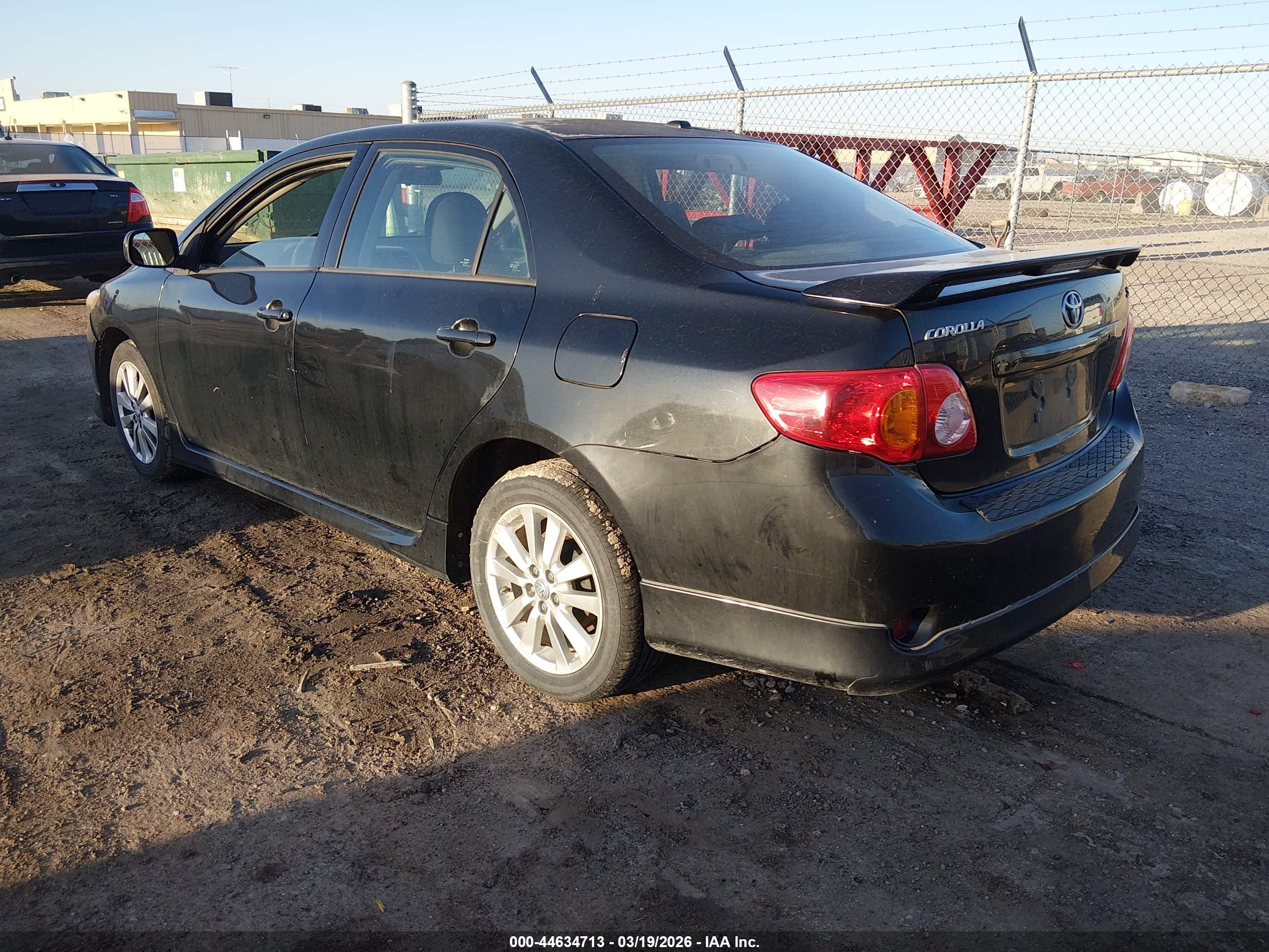 TOYOTA COROLLA image 3