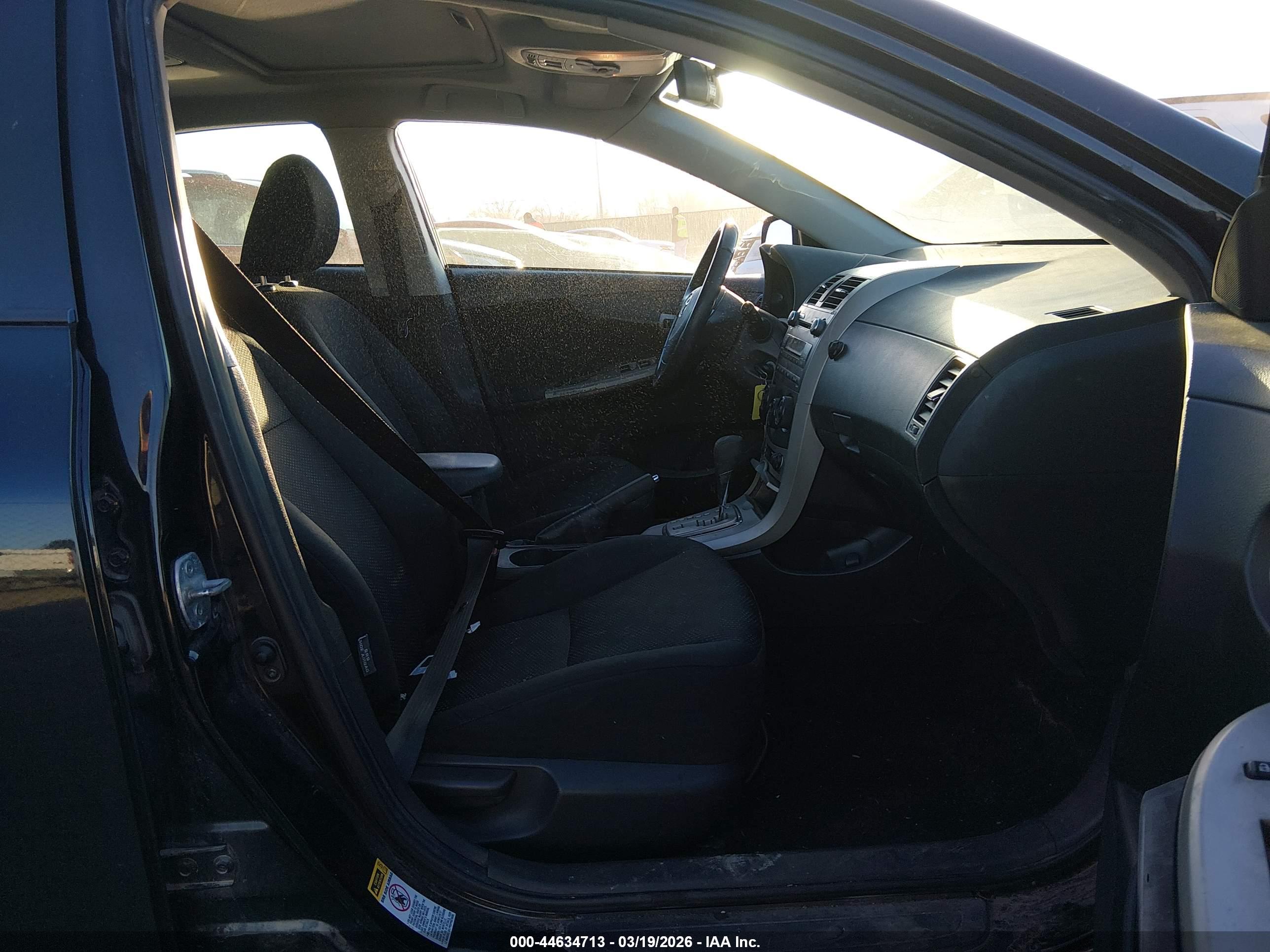TOYOTA COROLLA image 5