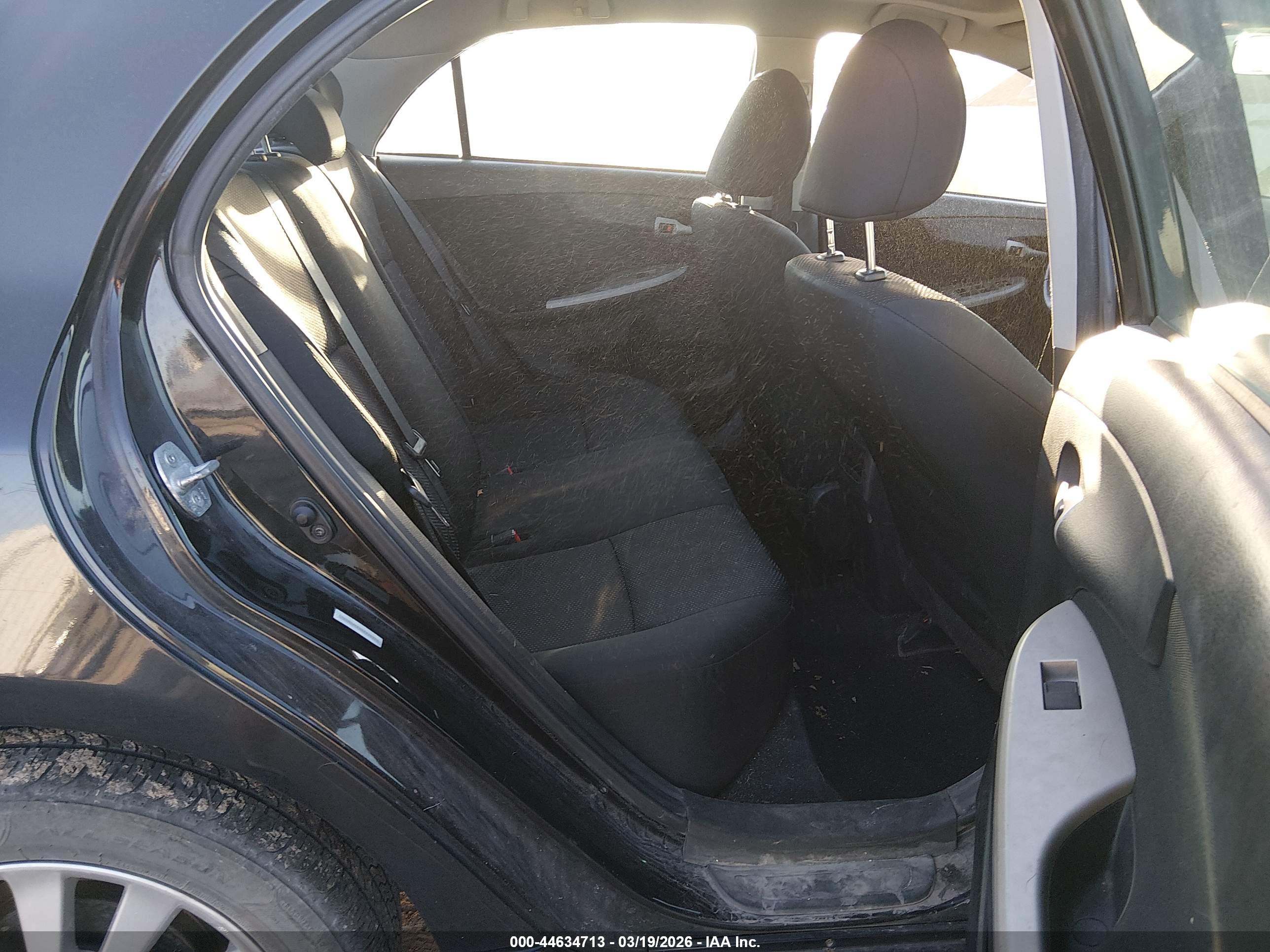 TOYOTA COROLLA image 8