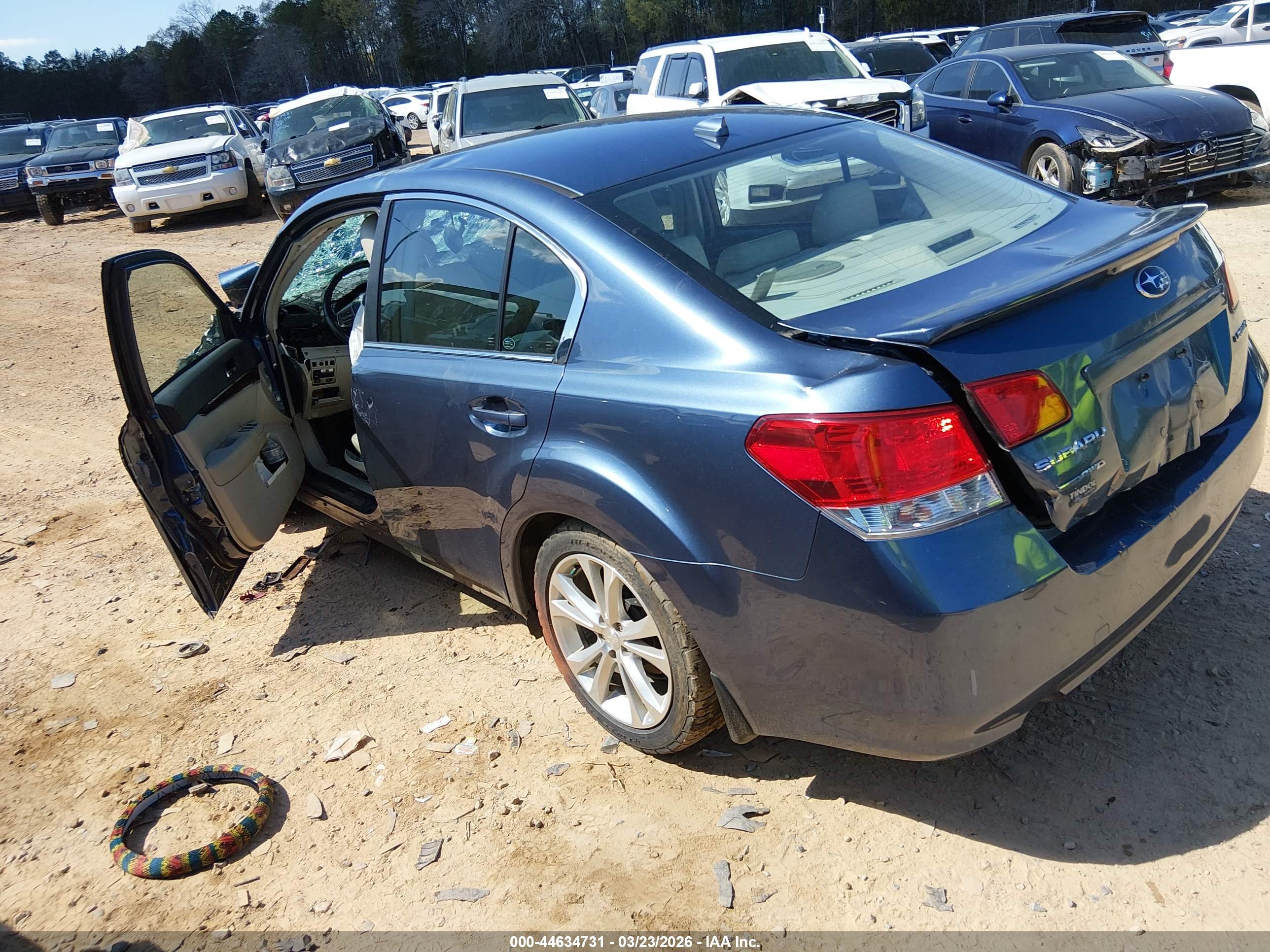 SUBARU LEGACY image 3