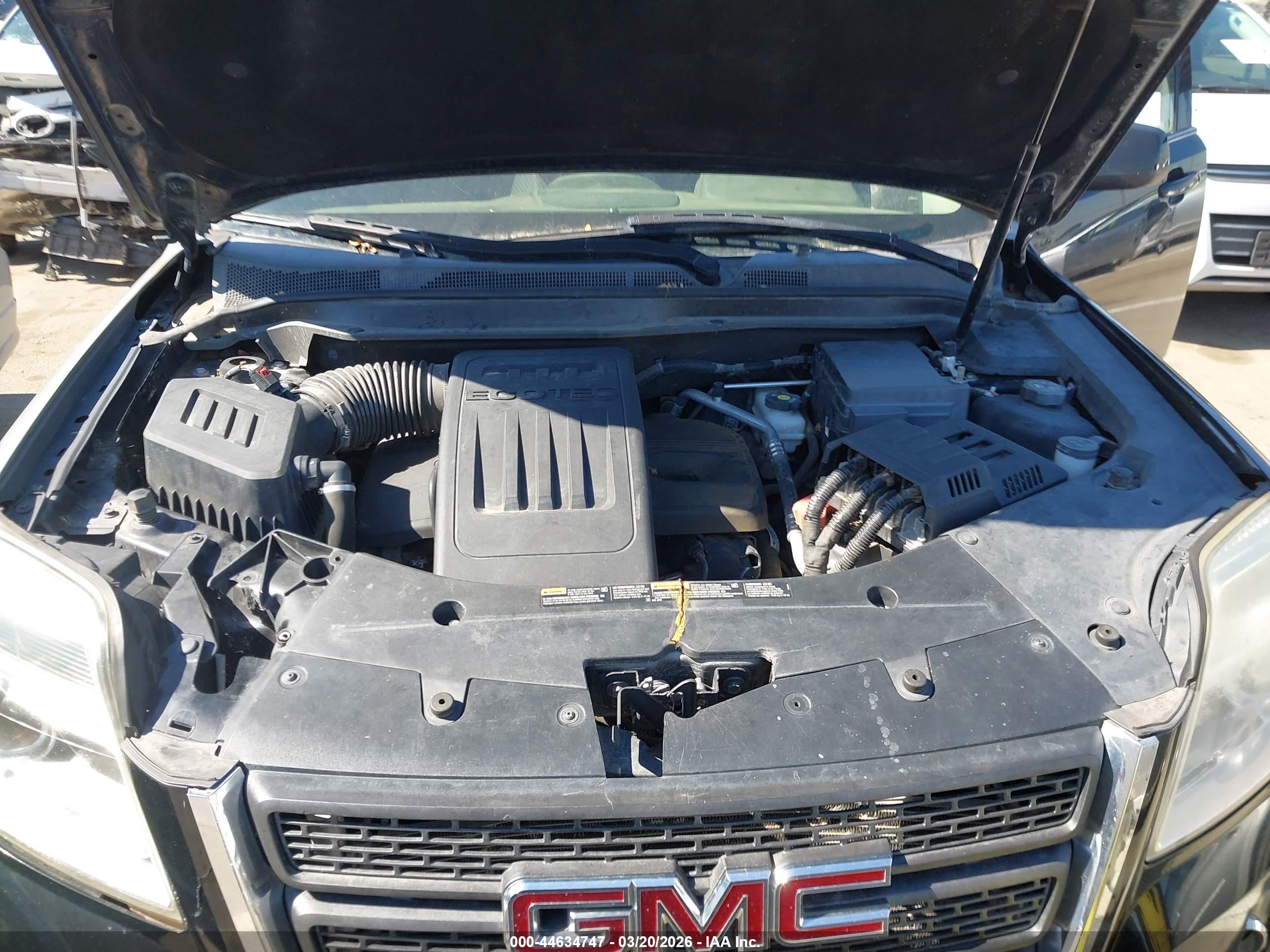 GMC TERRAIN image 10