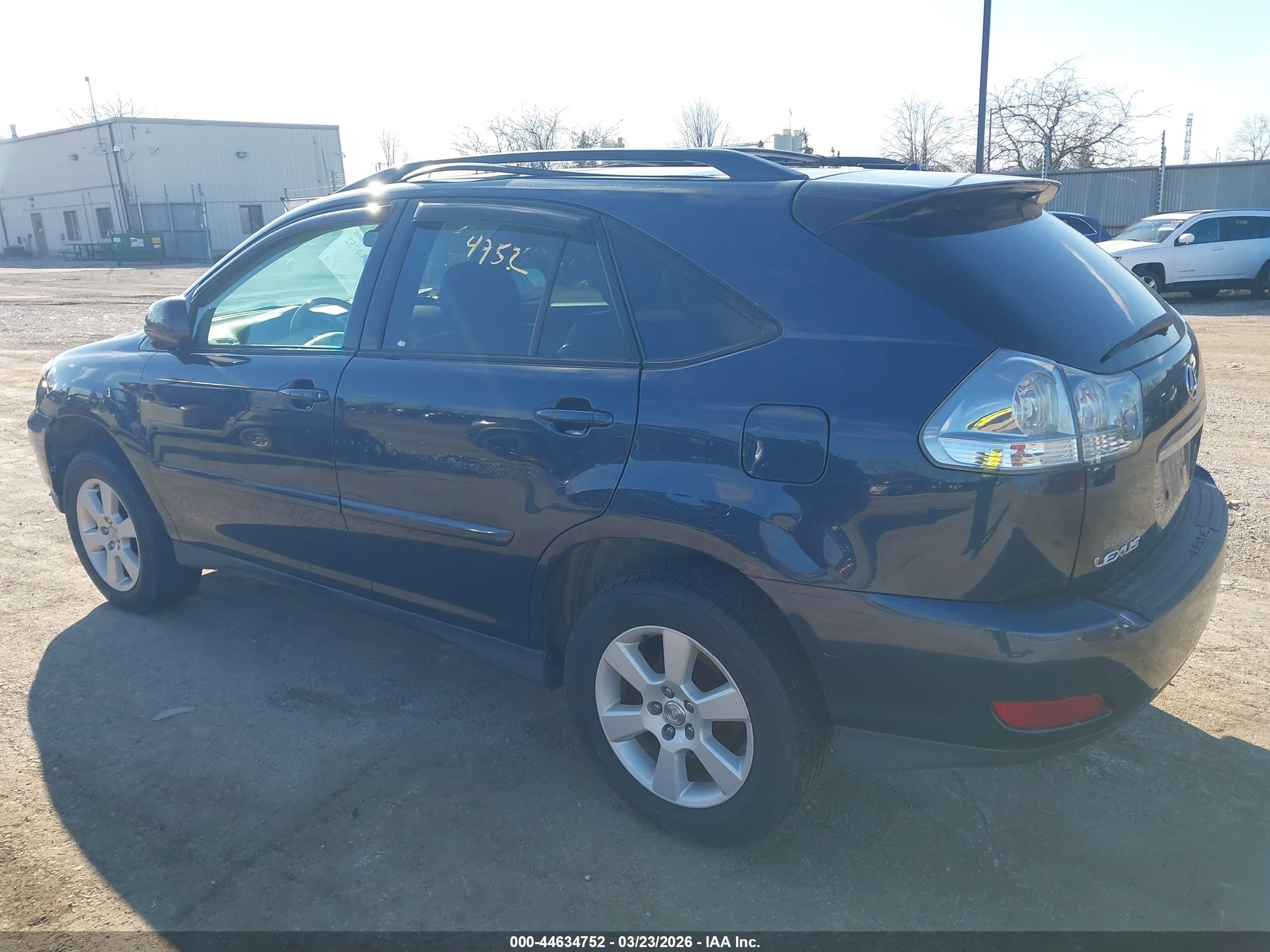 LEXUS RX image 3