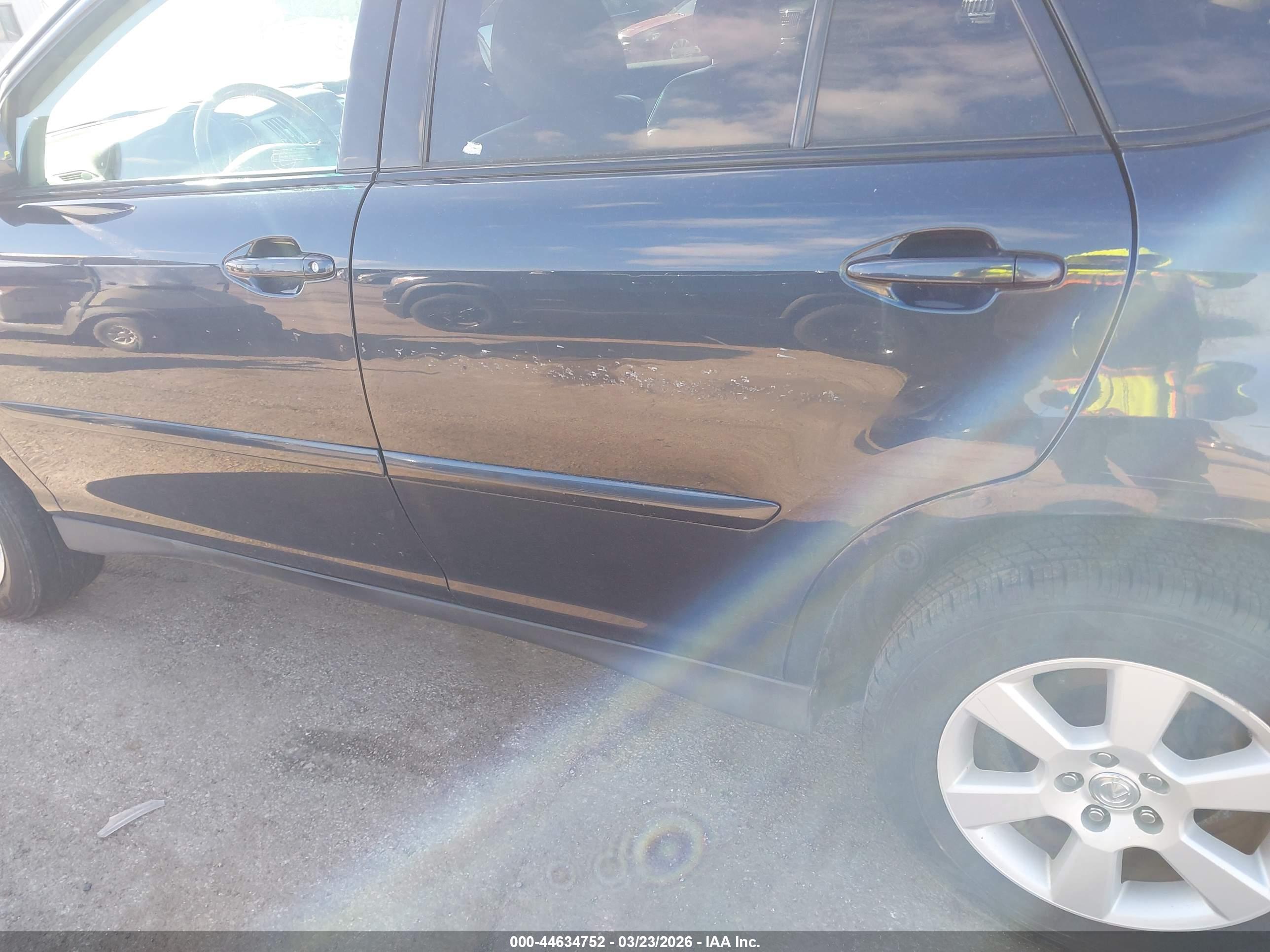 LEXUS RX image 6