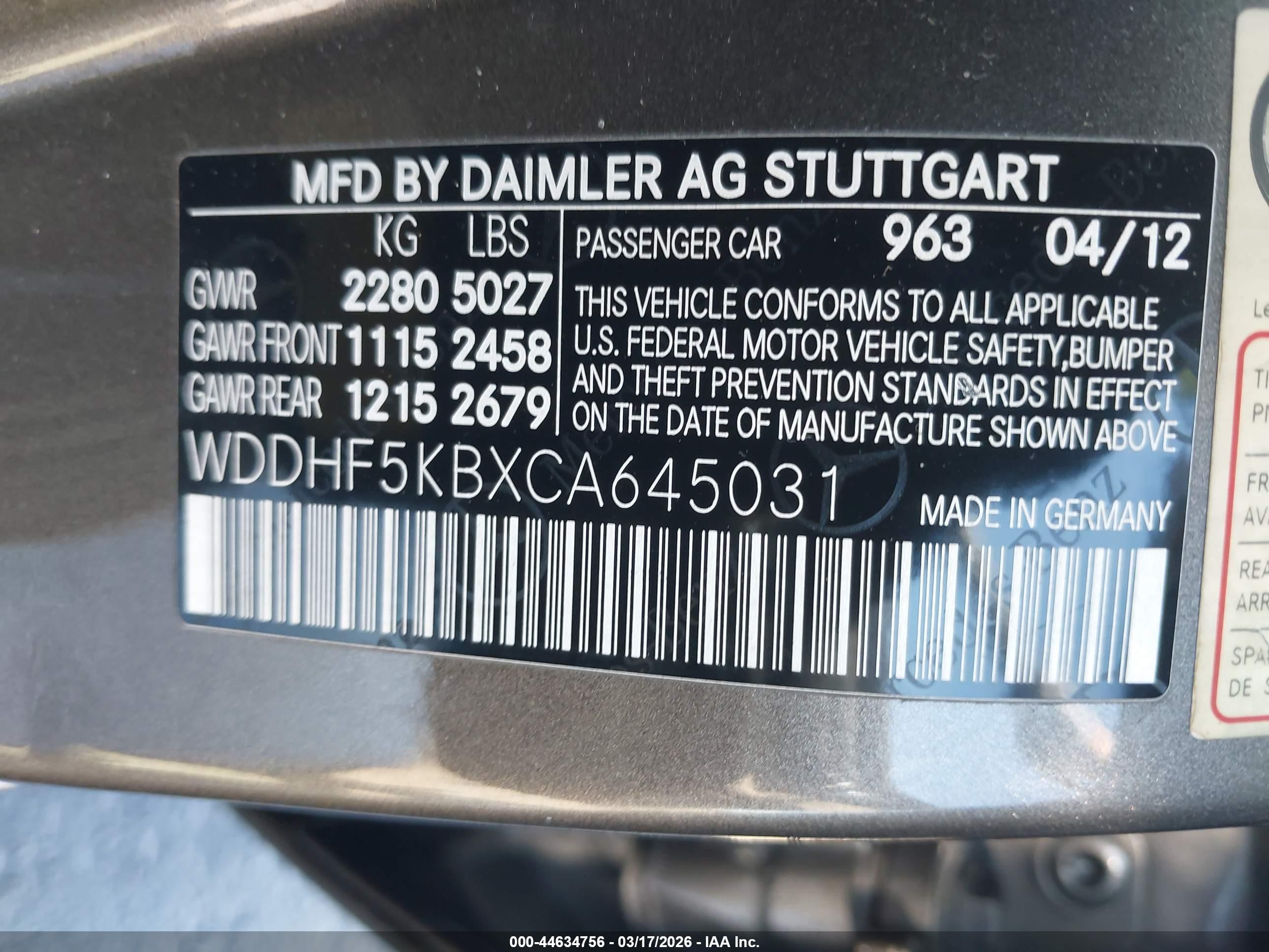 MERCEDES-BENZ E image 9