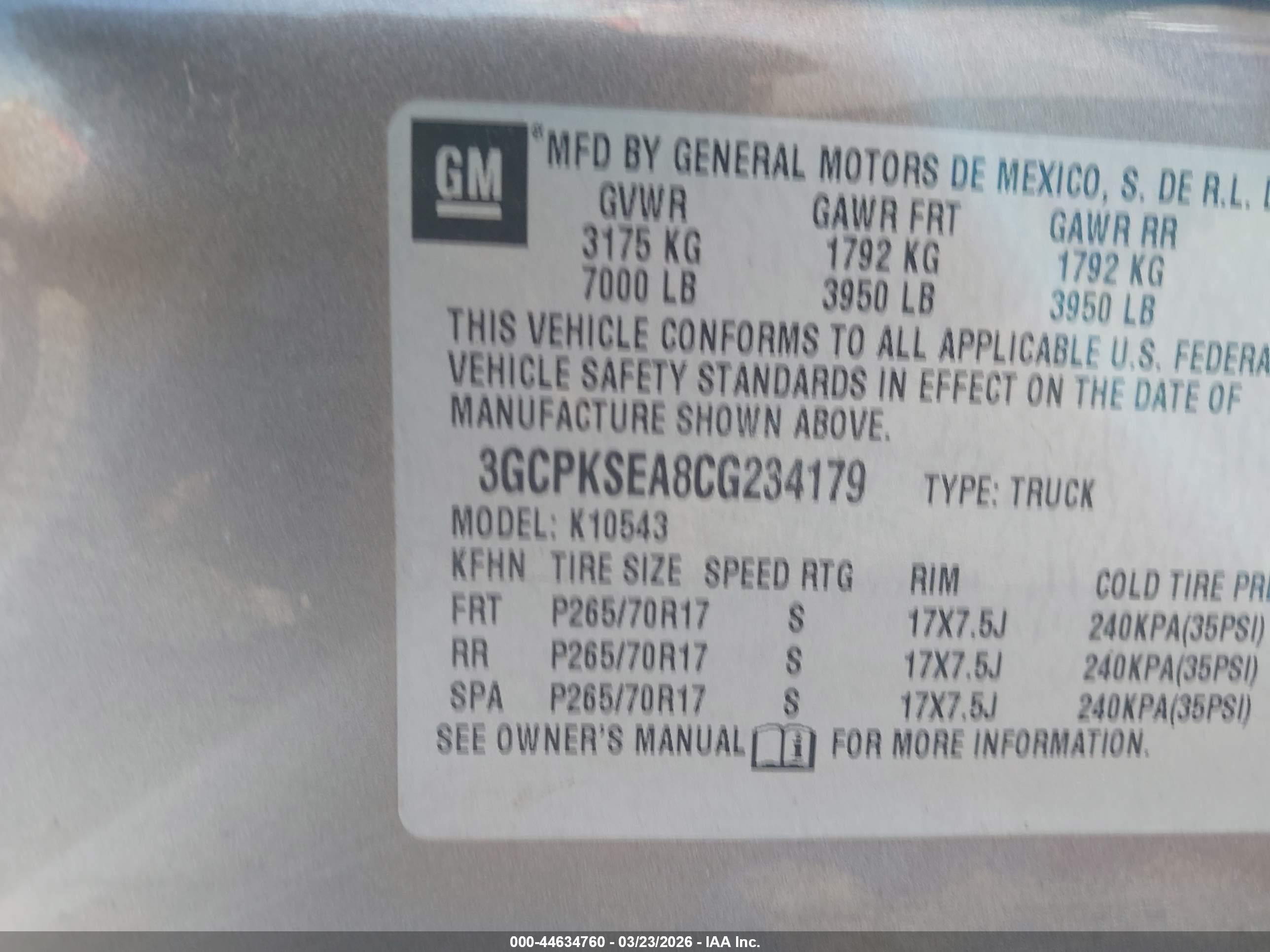 CHEVROLET SILVERADO image 9
