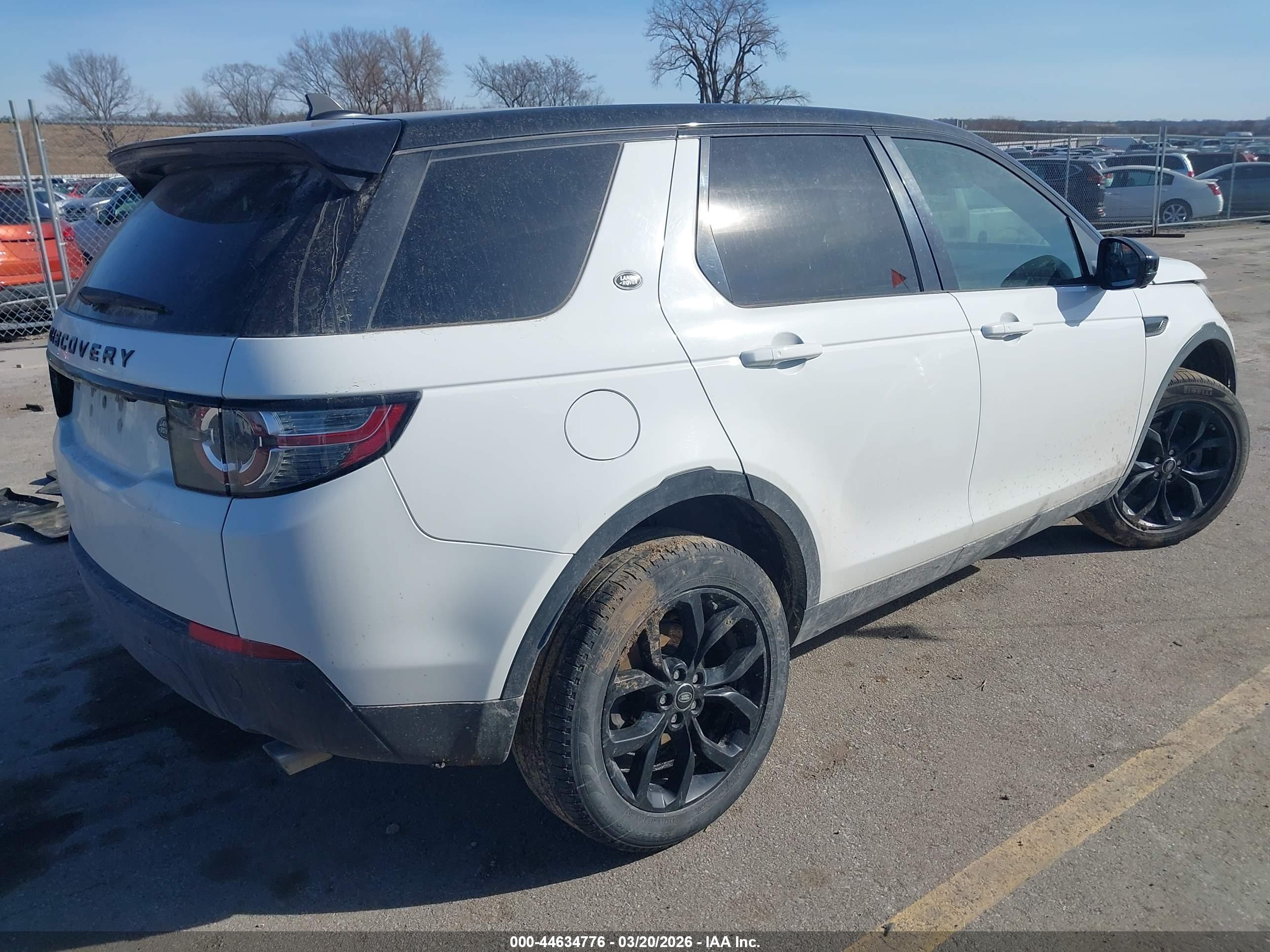 LAND ROVER image 4