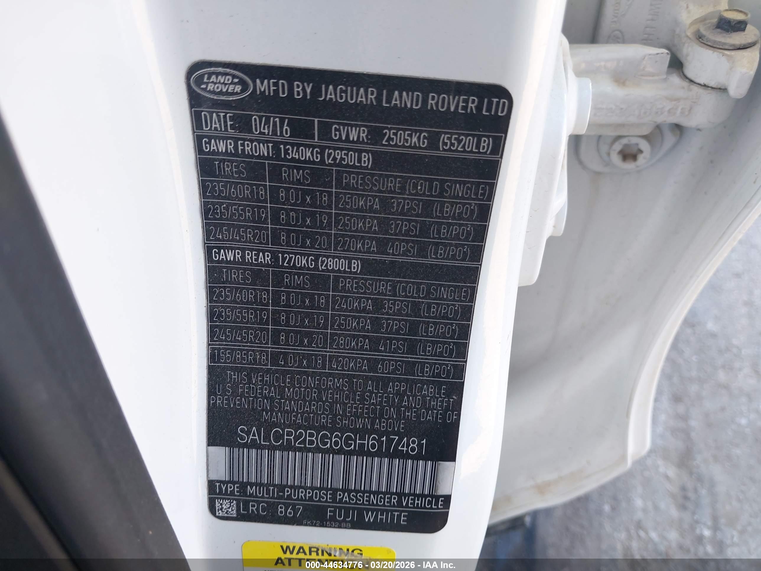 LAND ROVER image 9