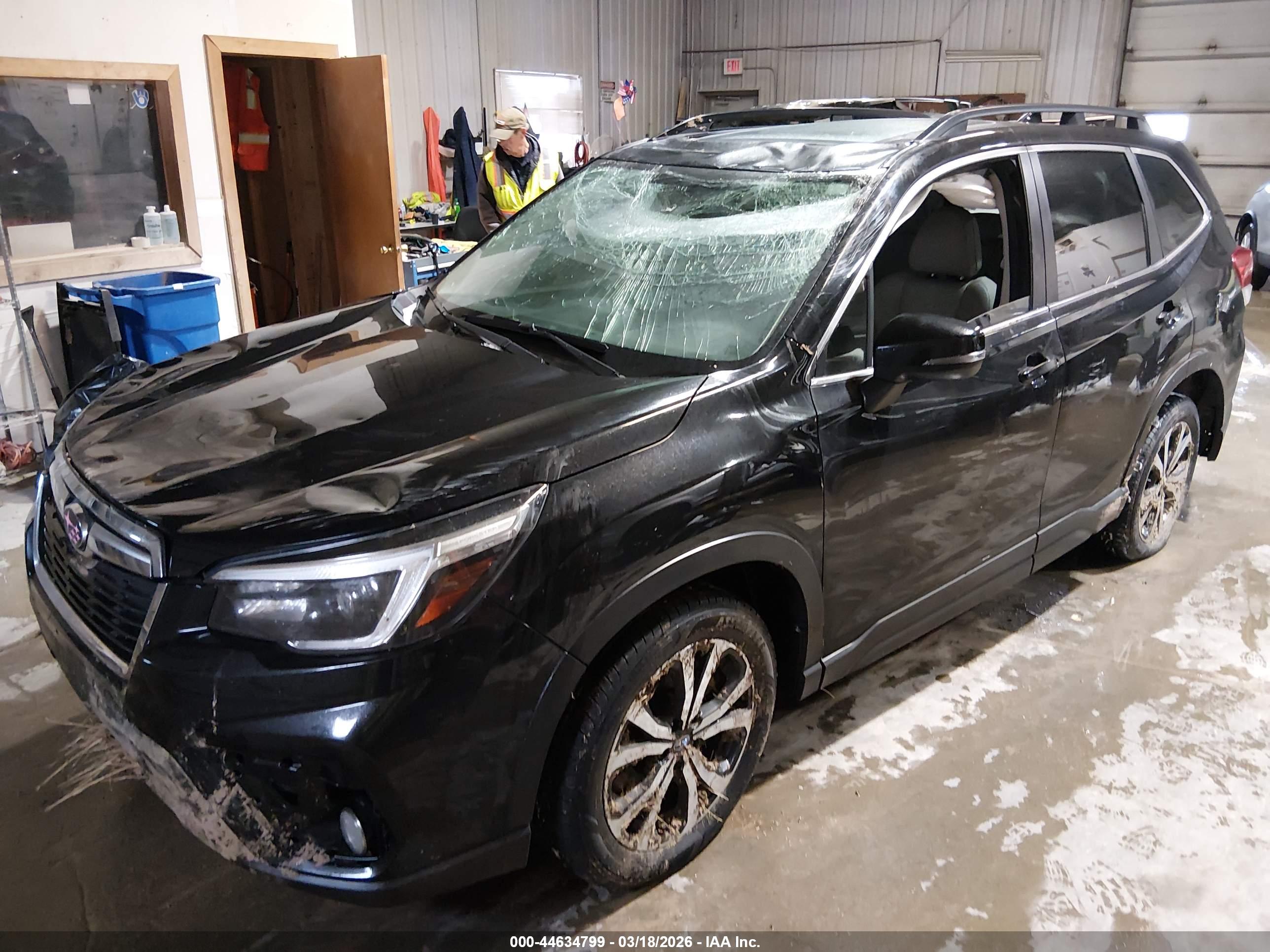 SUBARU FORESTER image 2