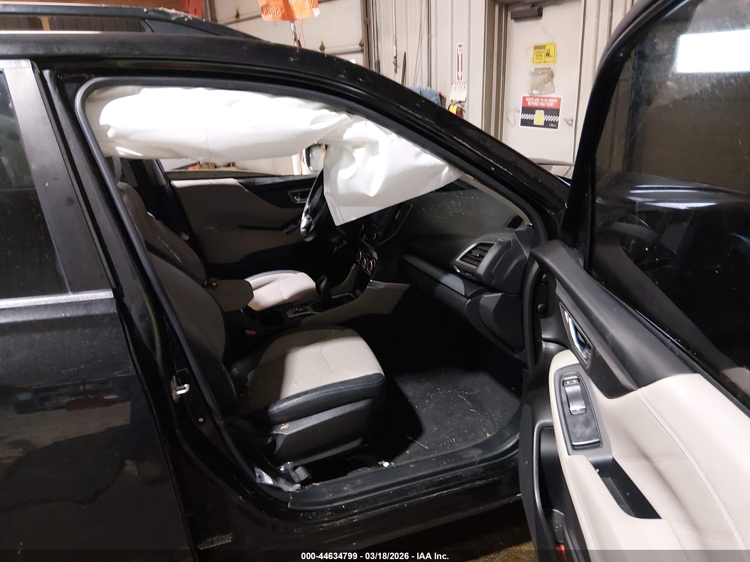 SUBARU FORESTER image 5