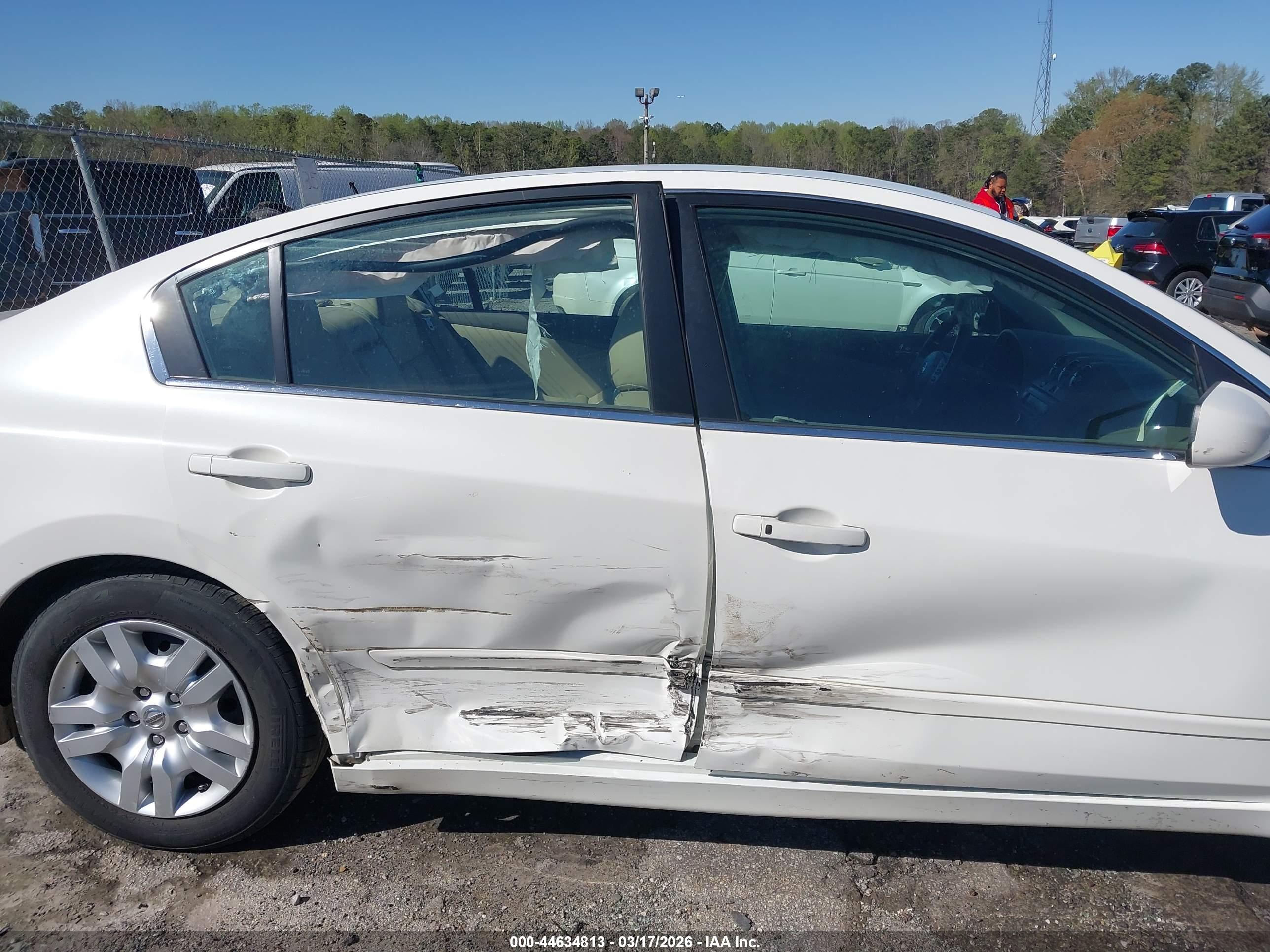 NISSAN ALTIMA image 6